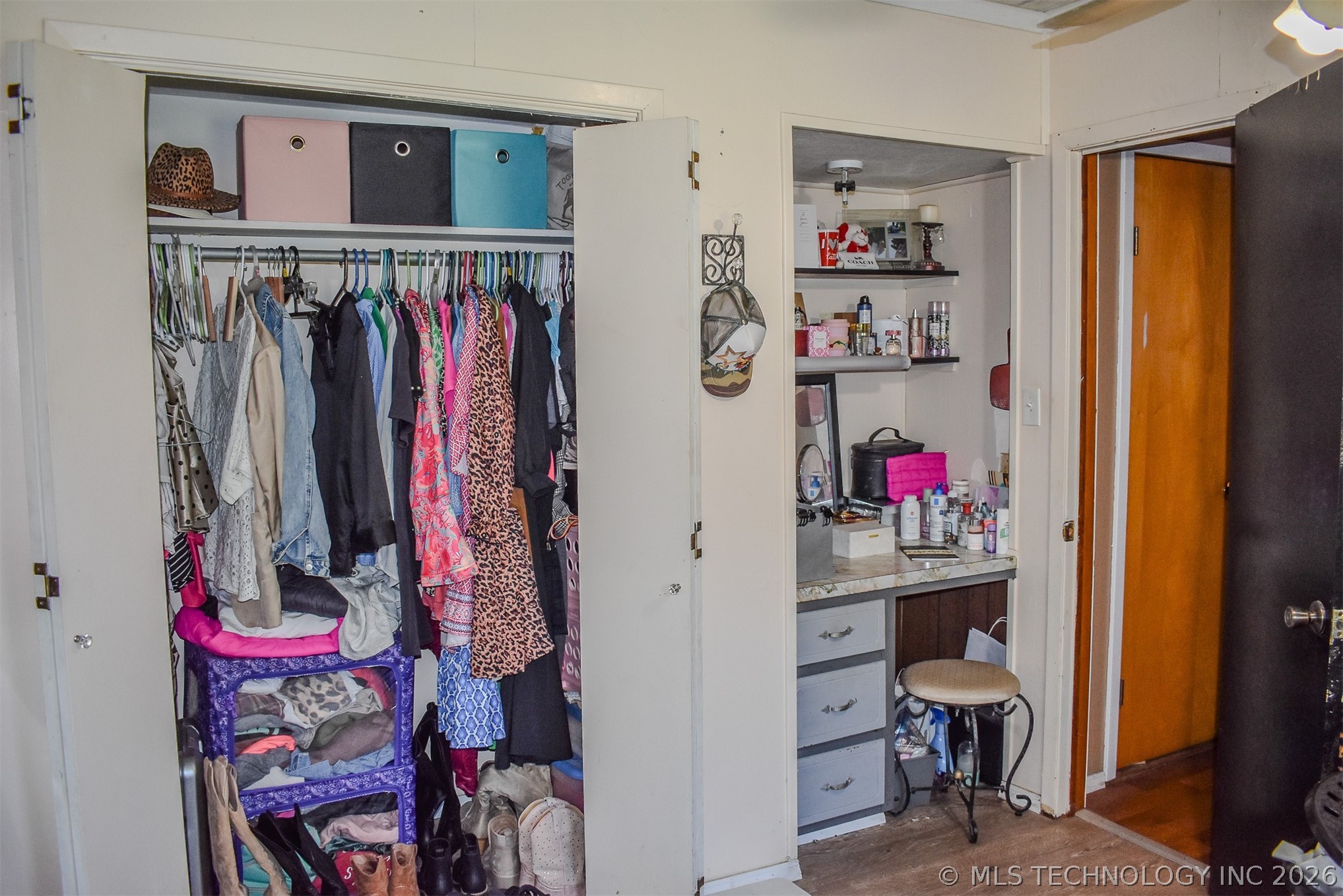 1114 N 4230 Road Hugo OK 74743
