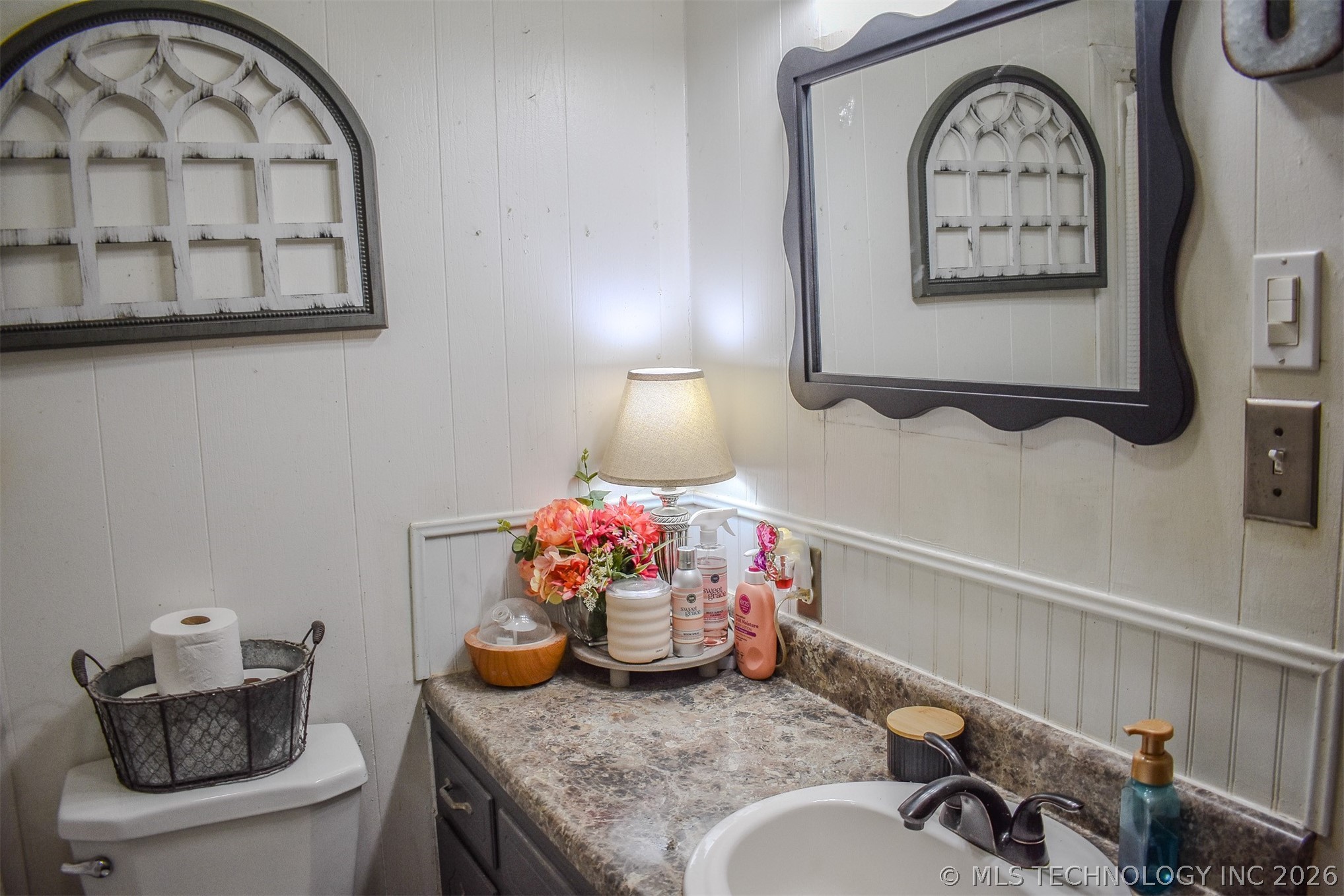 1114 N 4230 Road Hugo OK 74743