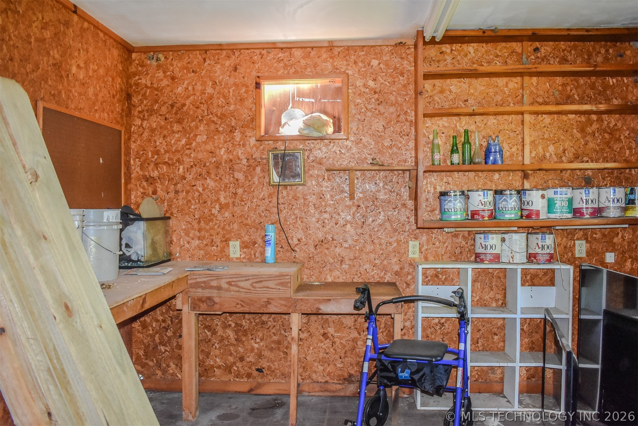 1114 N 4230 Road Hugo OK 74743