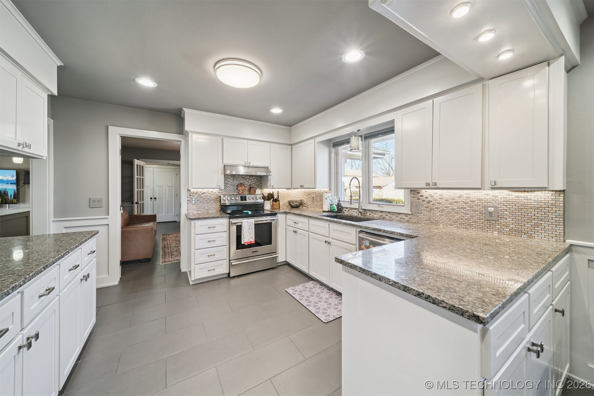 1912 Brookfield Terrace Pryor OK 74361