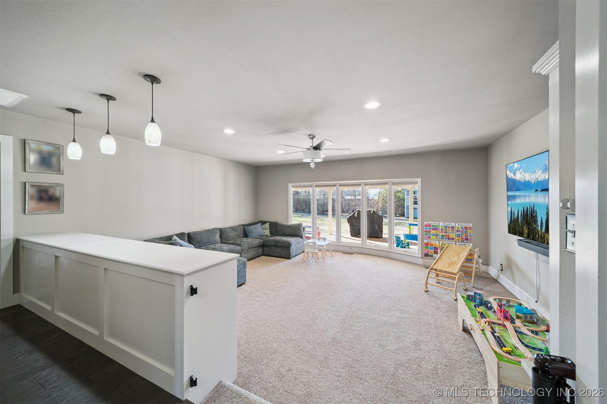 1912 Brookfield Terrace Pryor OK 74361