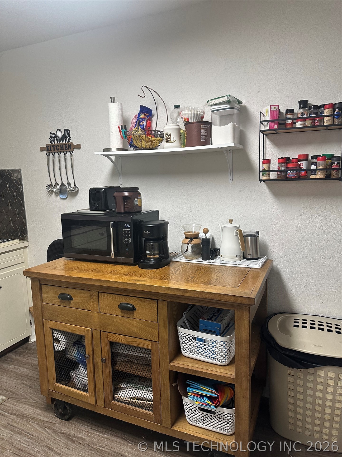 209 May Street Calera OK 74730