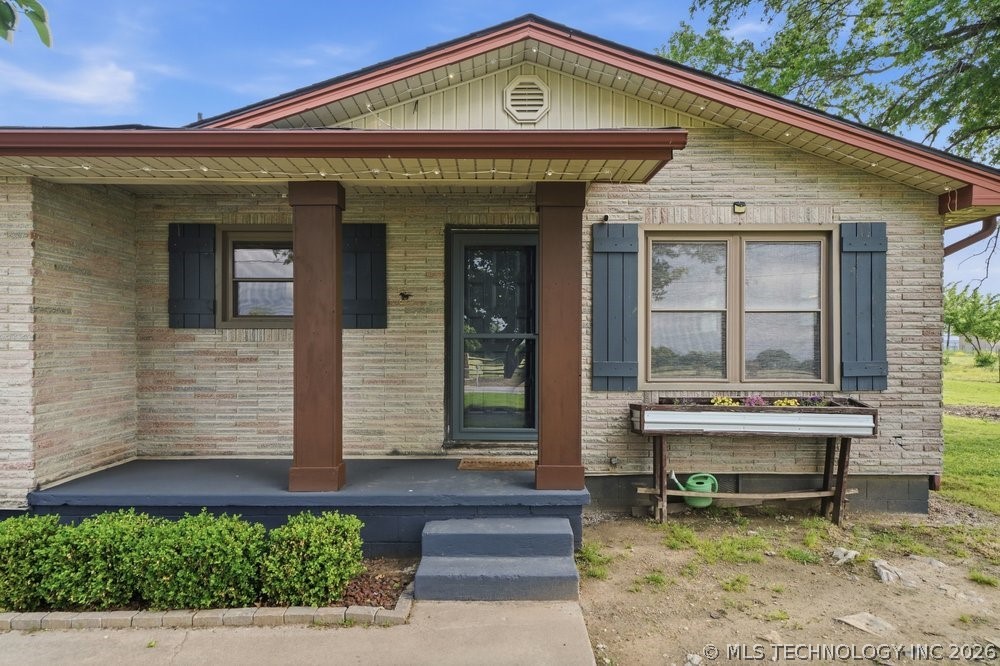 11165 E 530 Road Claremore OK 74019