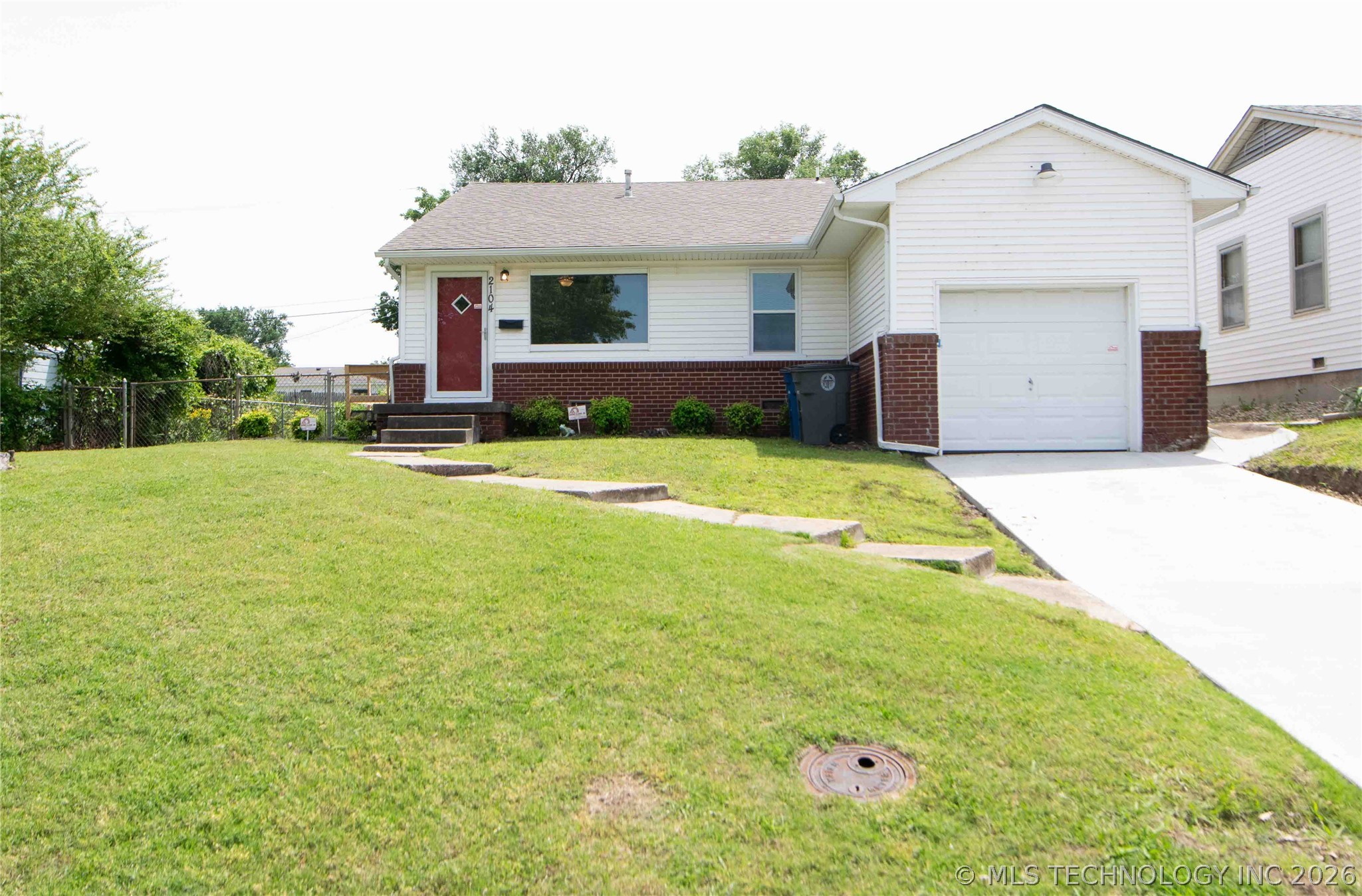 2104 W 48th Place Tulsa OK 74107
