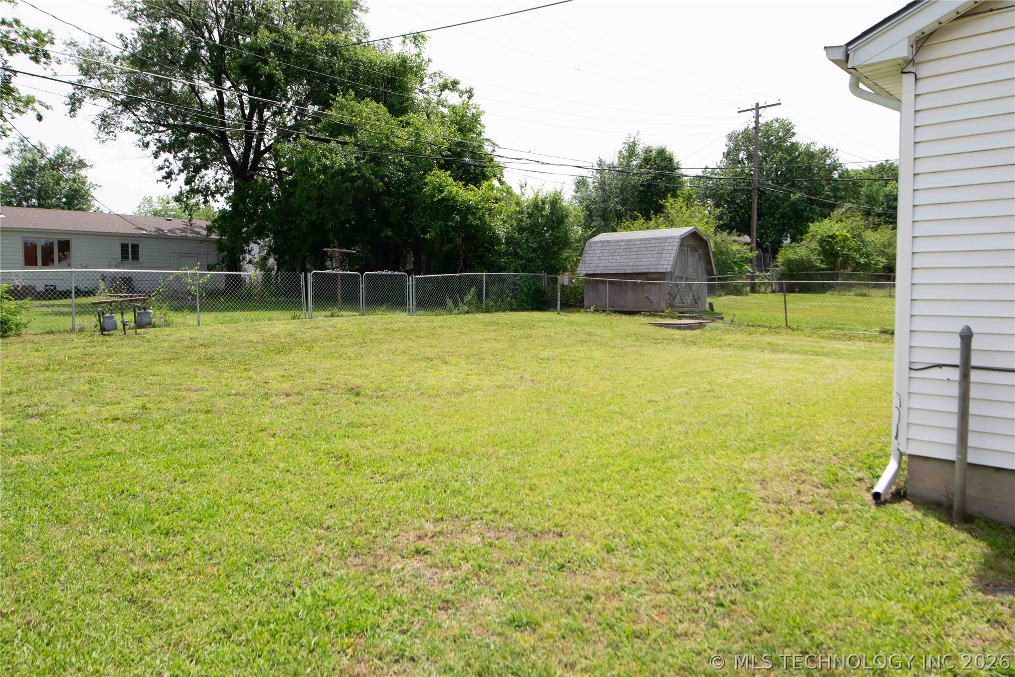 2104 W 48th Place Tulsa OK 74107