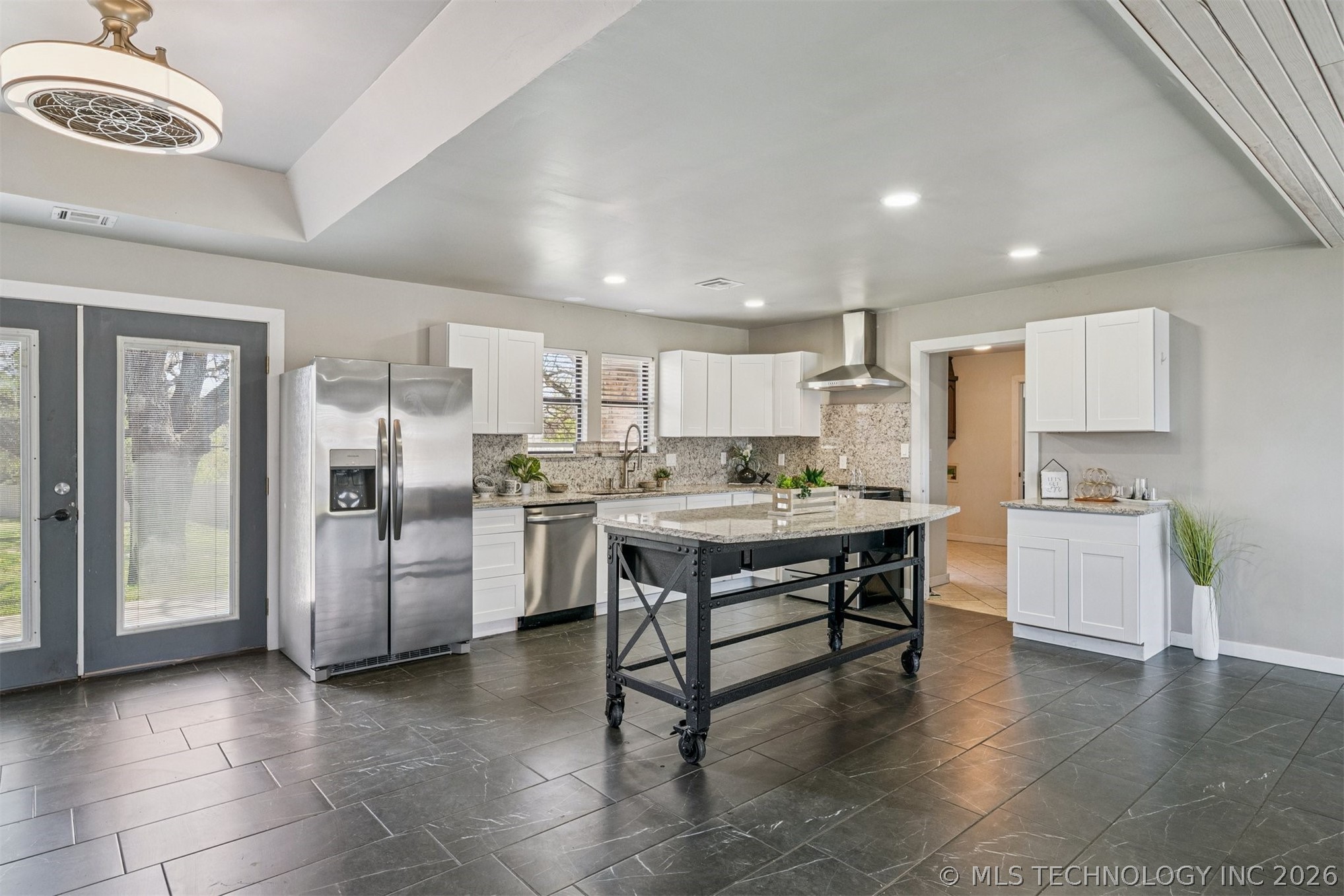19805 S Lake Drive Claremore OK 74017