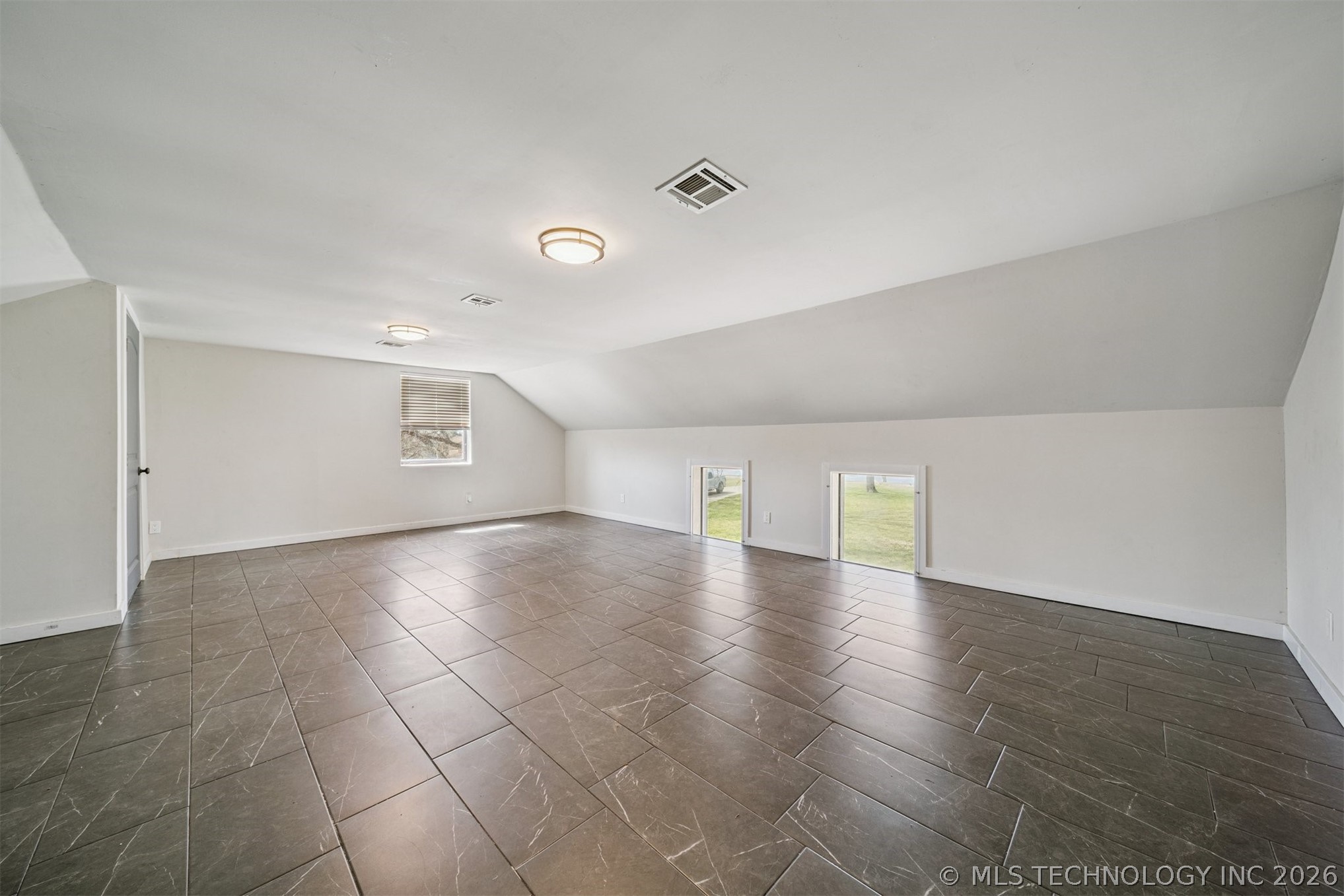 19805 S Lake Drive Claremore OK 74017