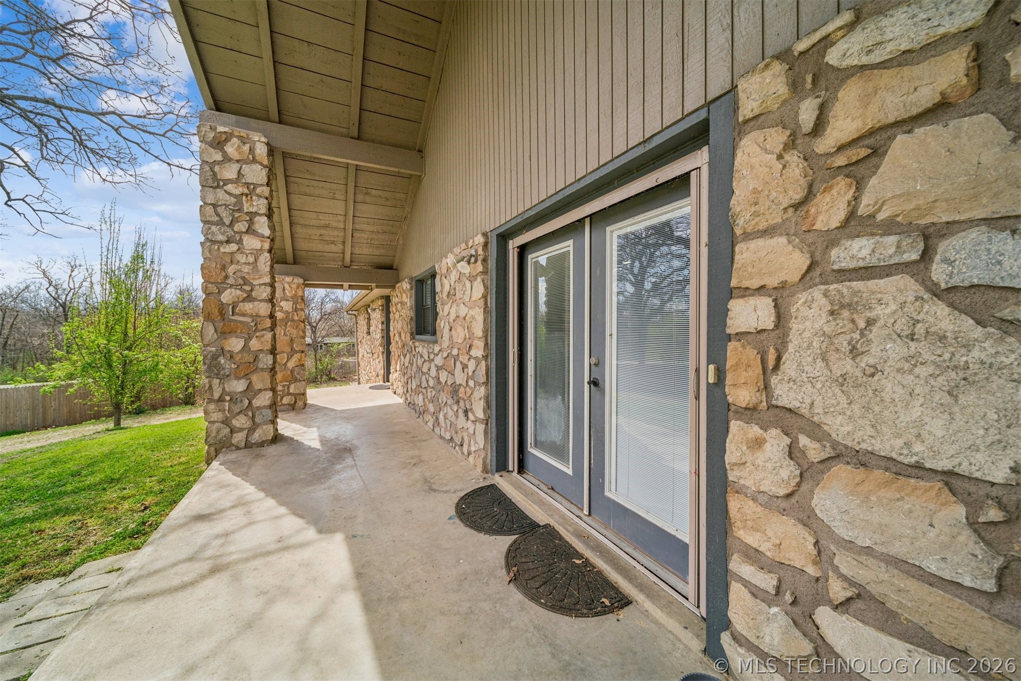 19805 S Lake Drive Claremore OK 74017