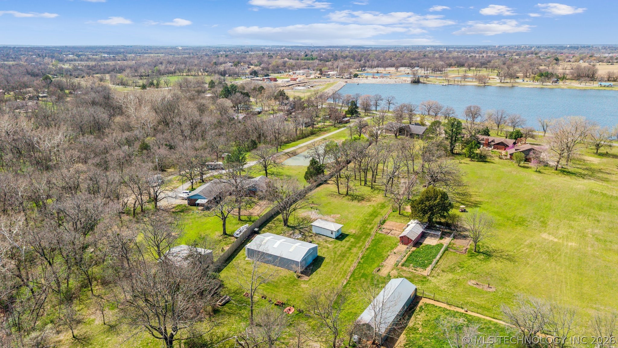 19805 S Lake Drive Claremore OK 74017