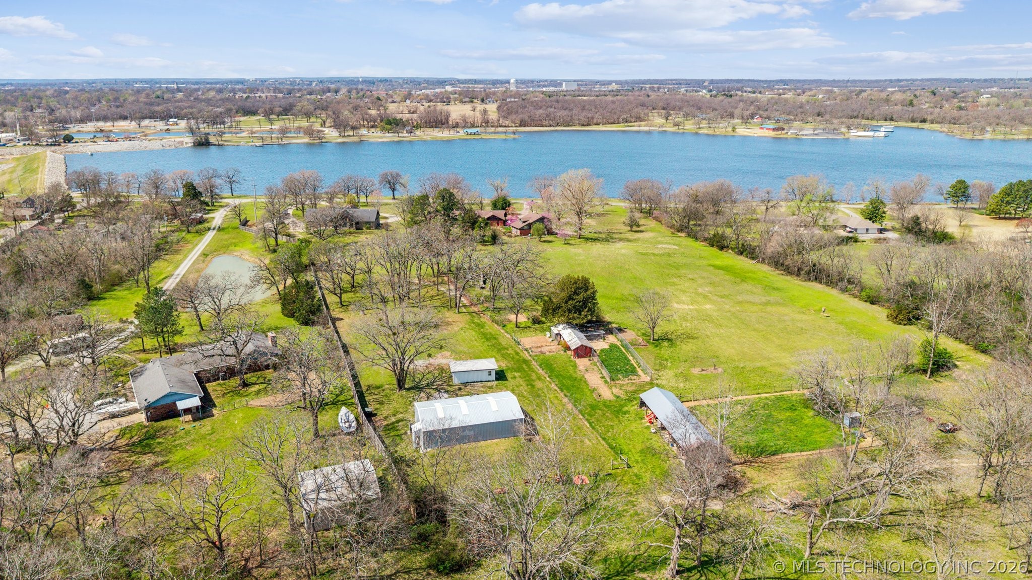 19805 S Lake Drive Claremore OK 74017