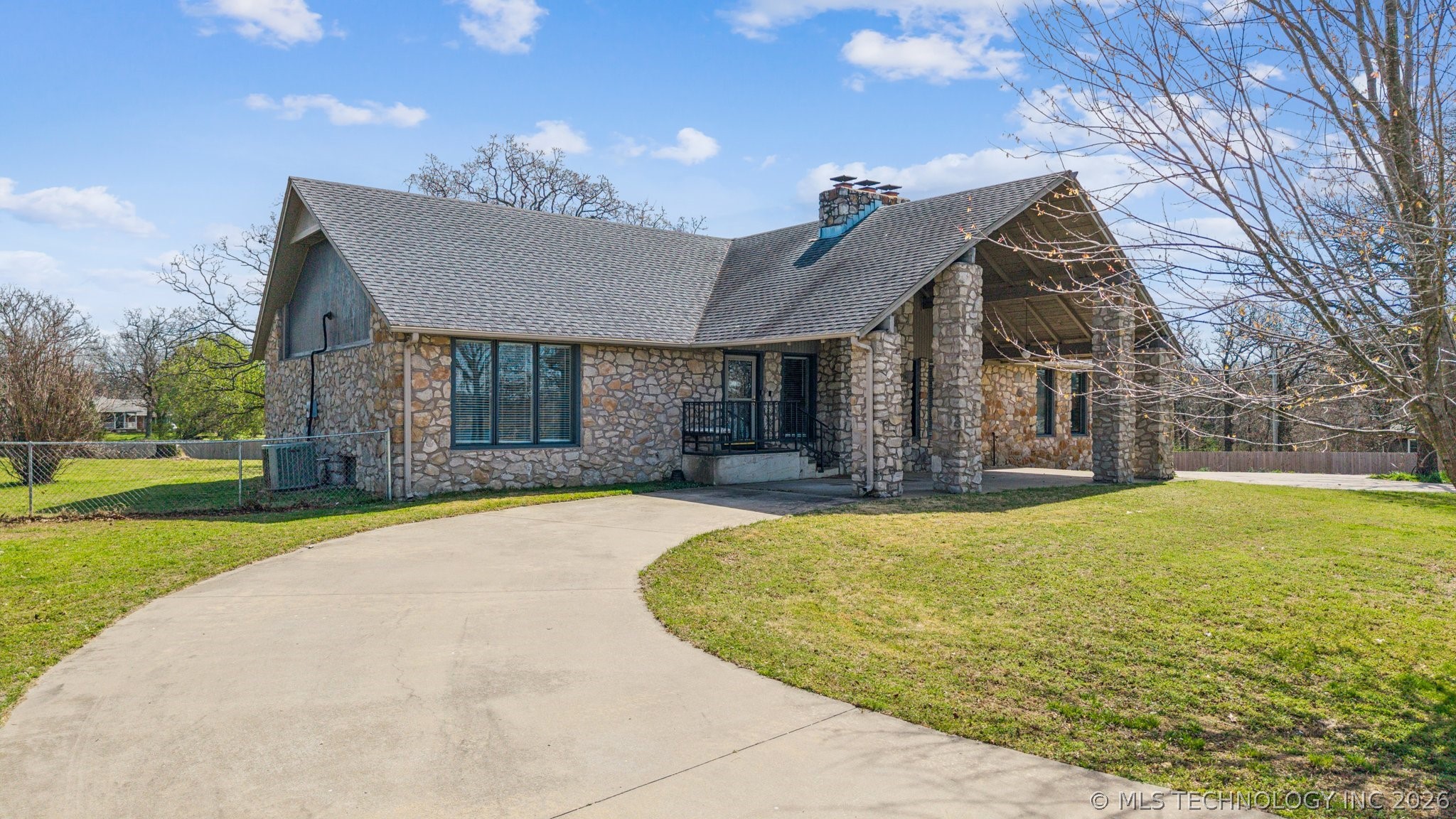 19805 S Lake Drive Claremore OK 74017