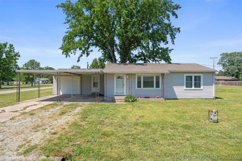 304 E 8th Street So Coffeyville OK 74072