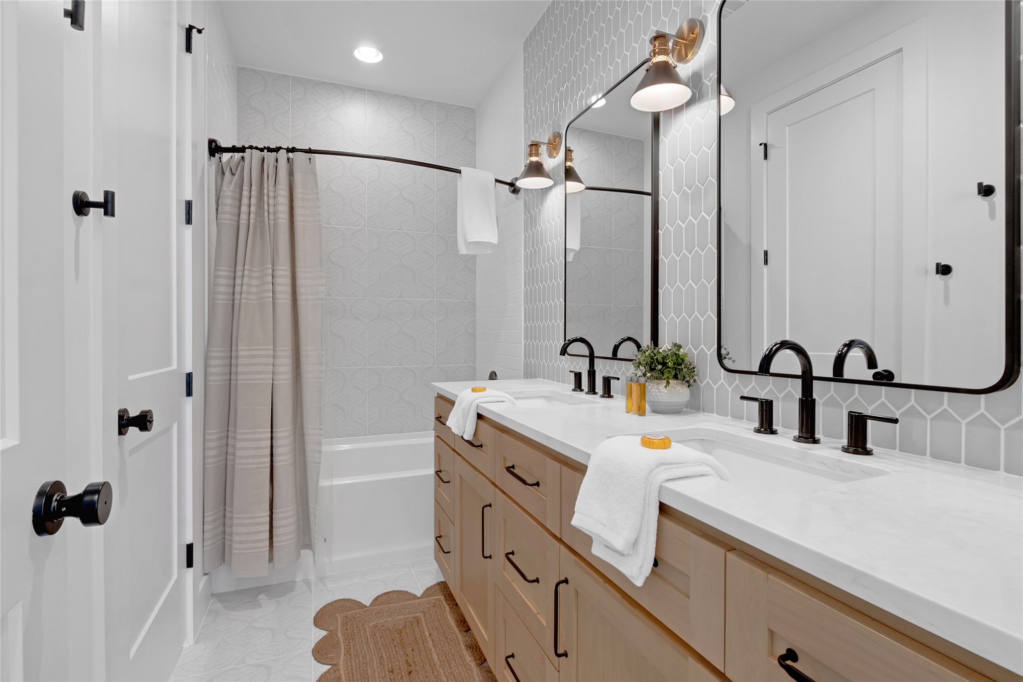 64 N Center Lane Carlton Landing OK 74432