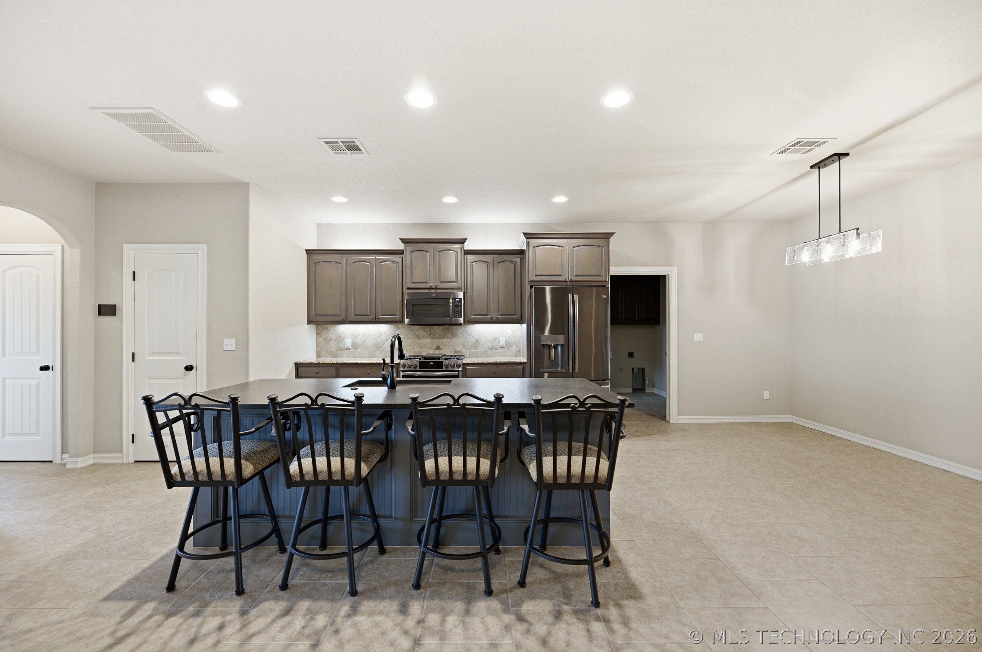 11016 E 83rd Place S Tulsa OK 74133