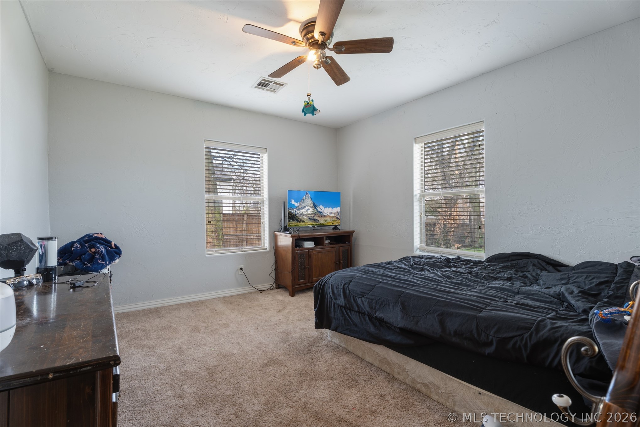 215 E 7th Grove OK 74344