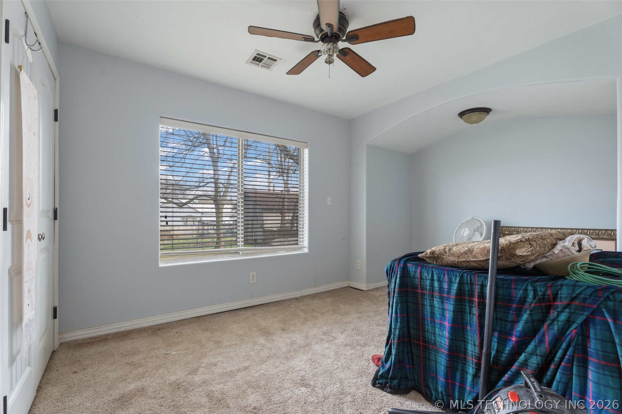 215 E 7th Grove OK 74344