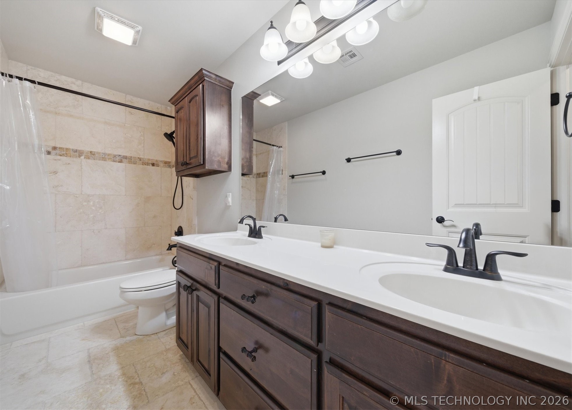 19746 E 70th Street Owasso OK 74055