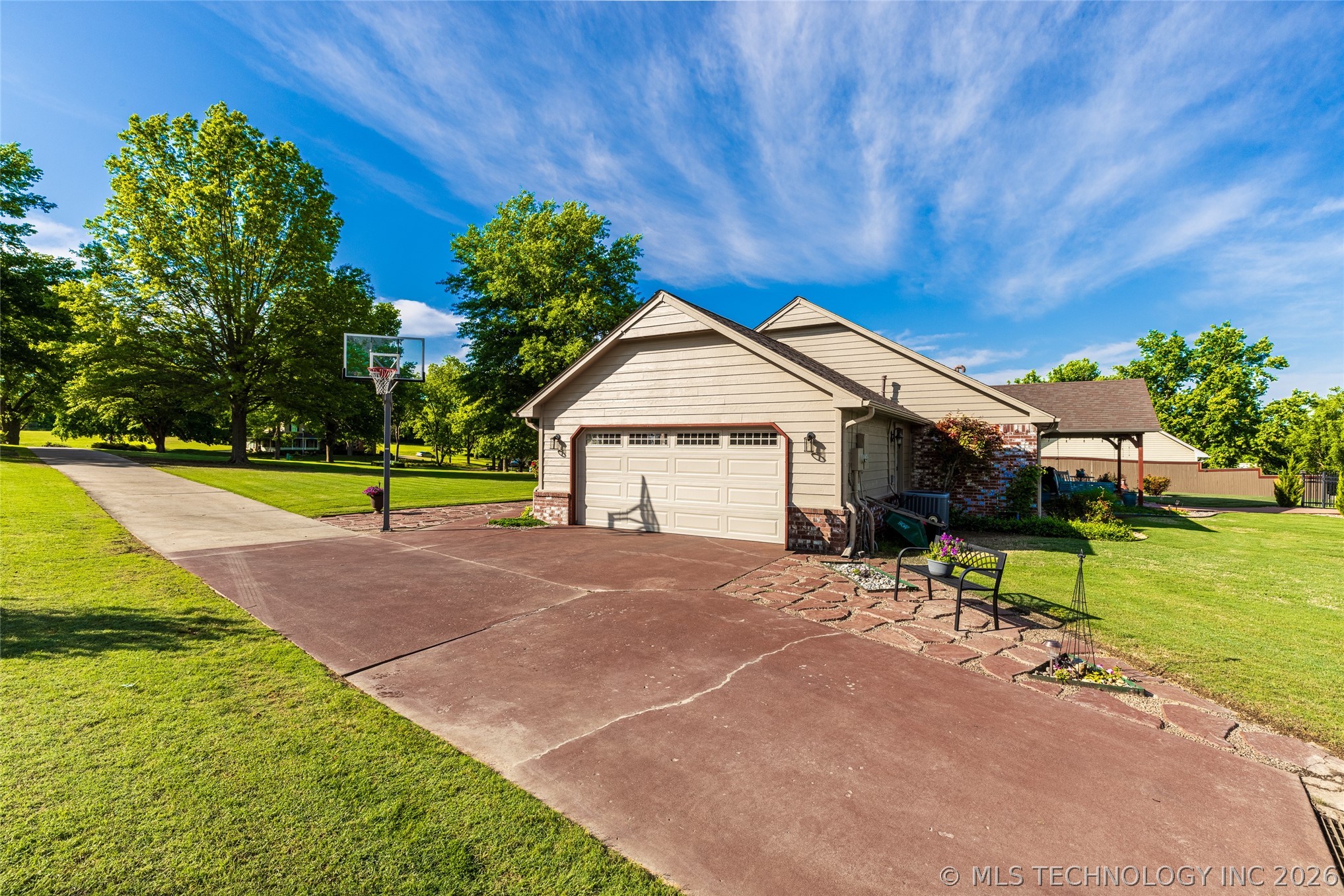 7655 E Brit Drive Claremore OK 74019