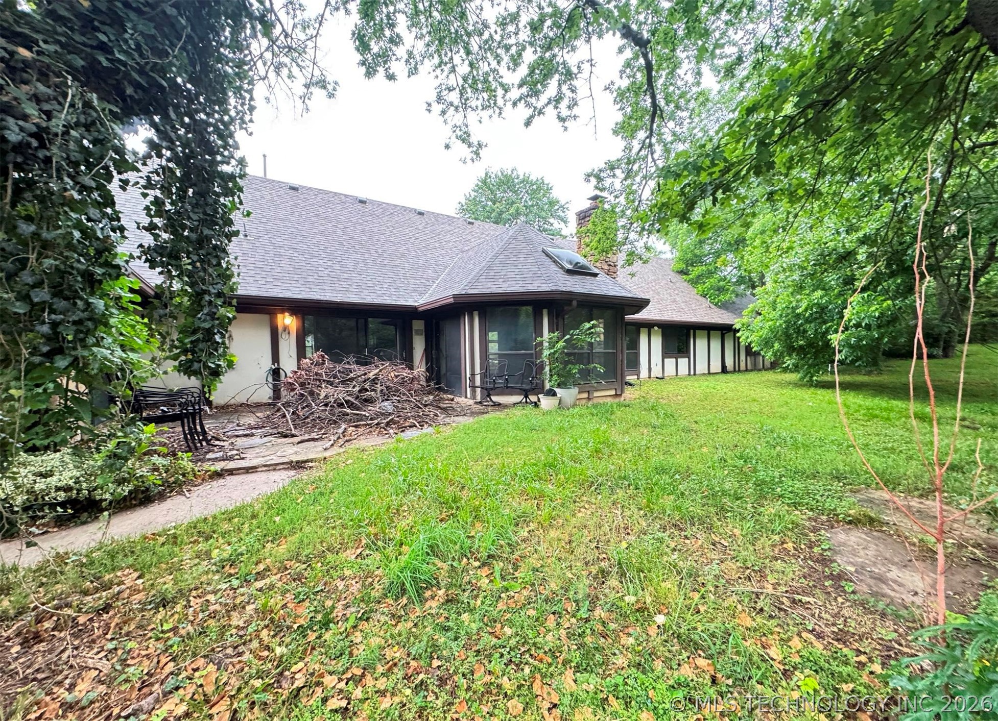 3927 E 79th Street Tulsa OK 74136