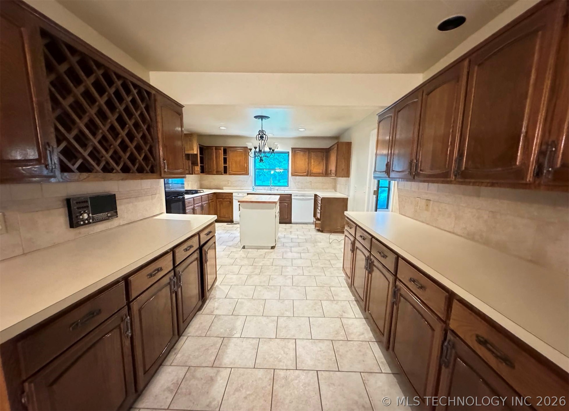 3927 E 79th Street Tulsa OK 74136