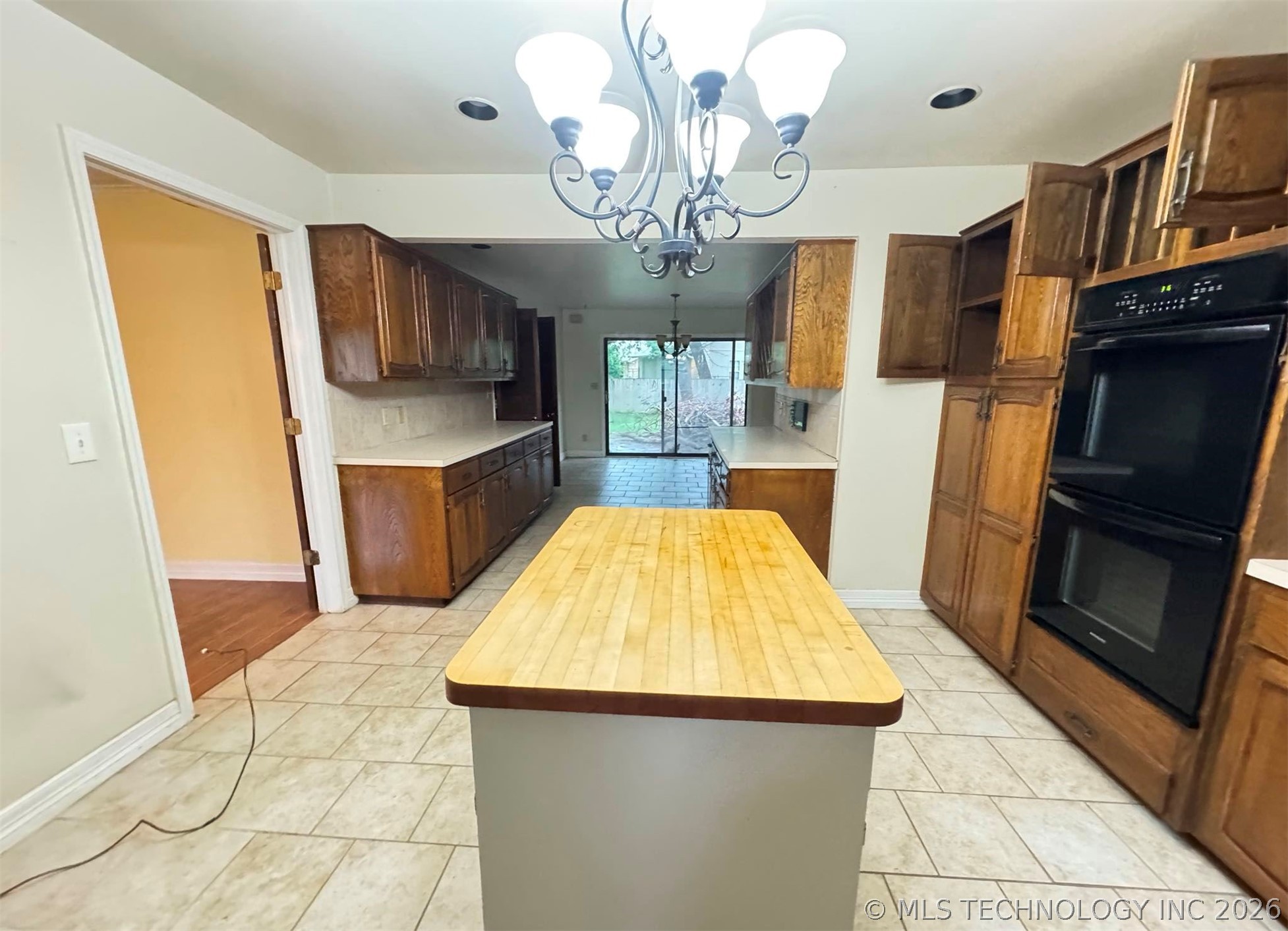 3927 E 79th Street Tulsa OK 74136