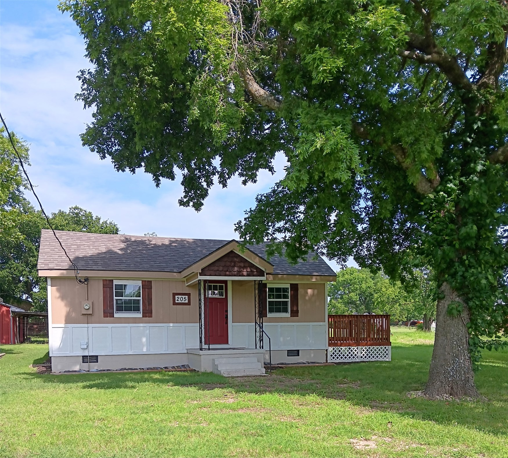 205 S Main Kingston OK 73439