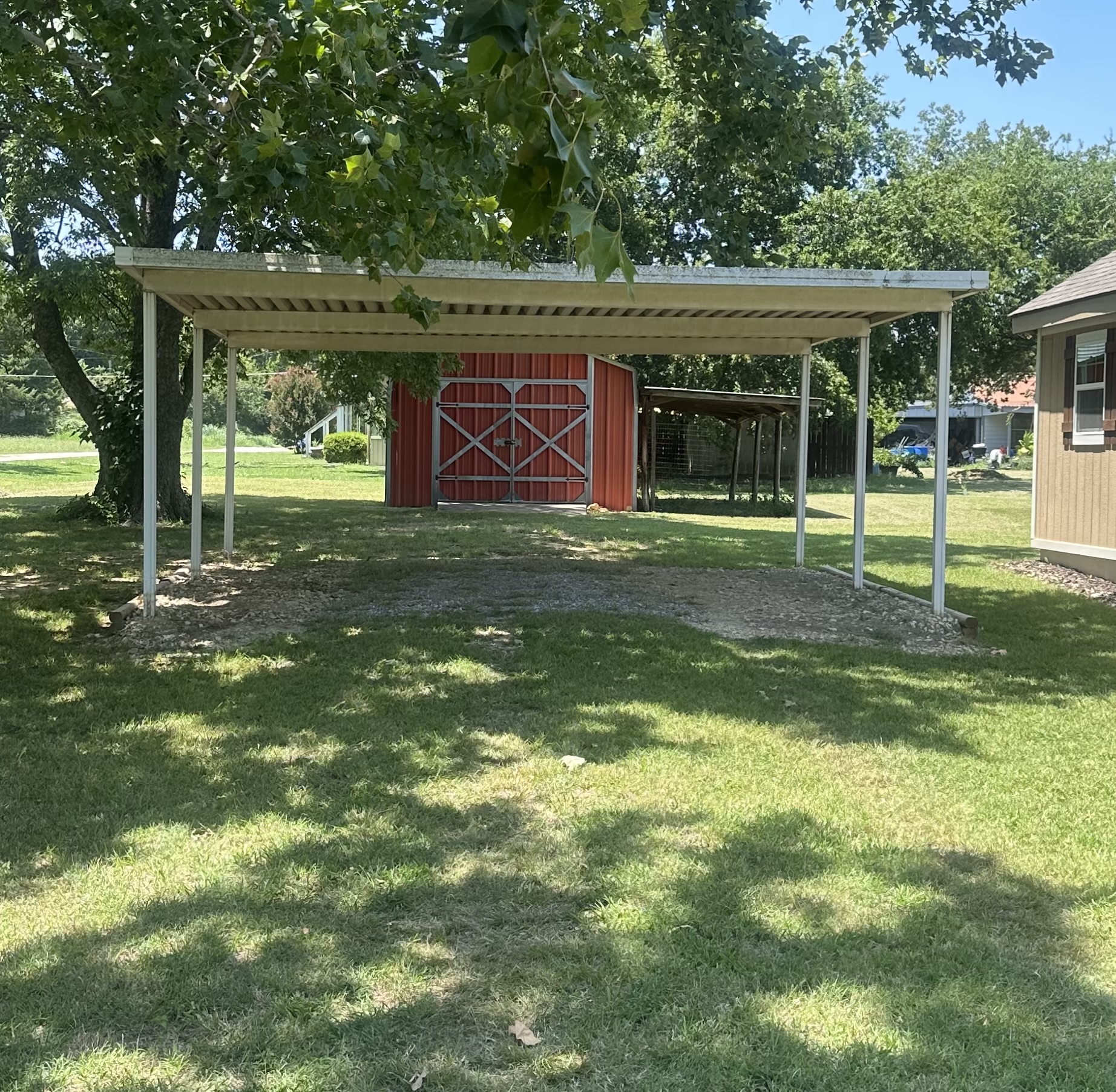 205 S Main Kingston OK 73439
