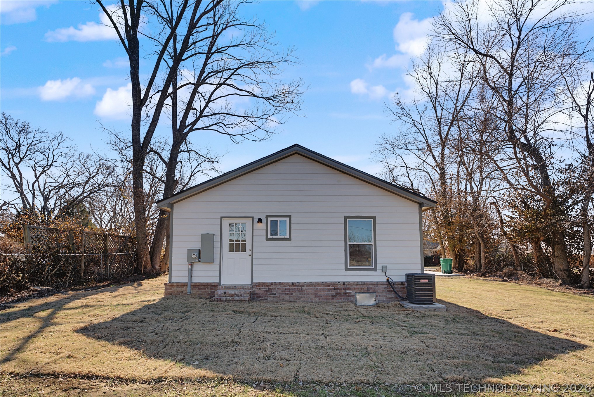 215 W Burnham Avenue Sapulpa OK 74066