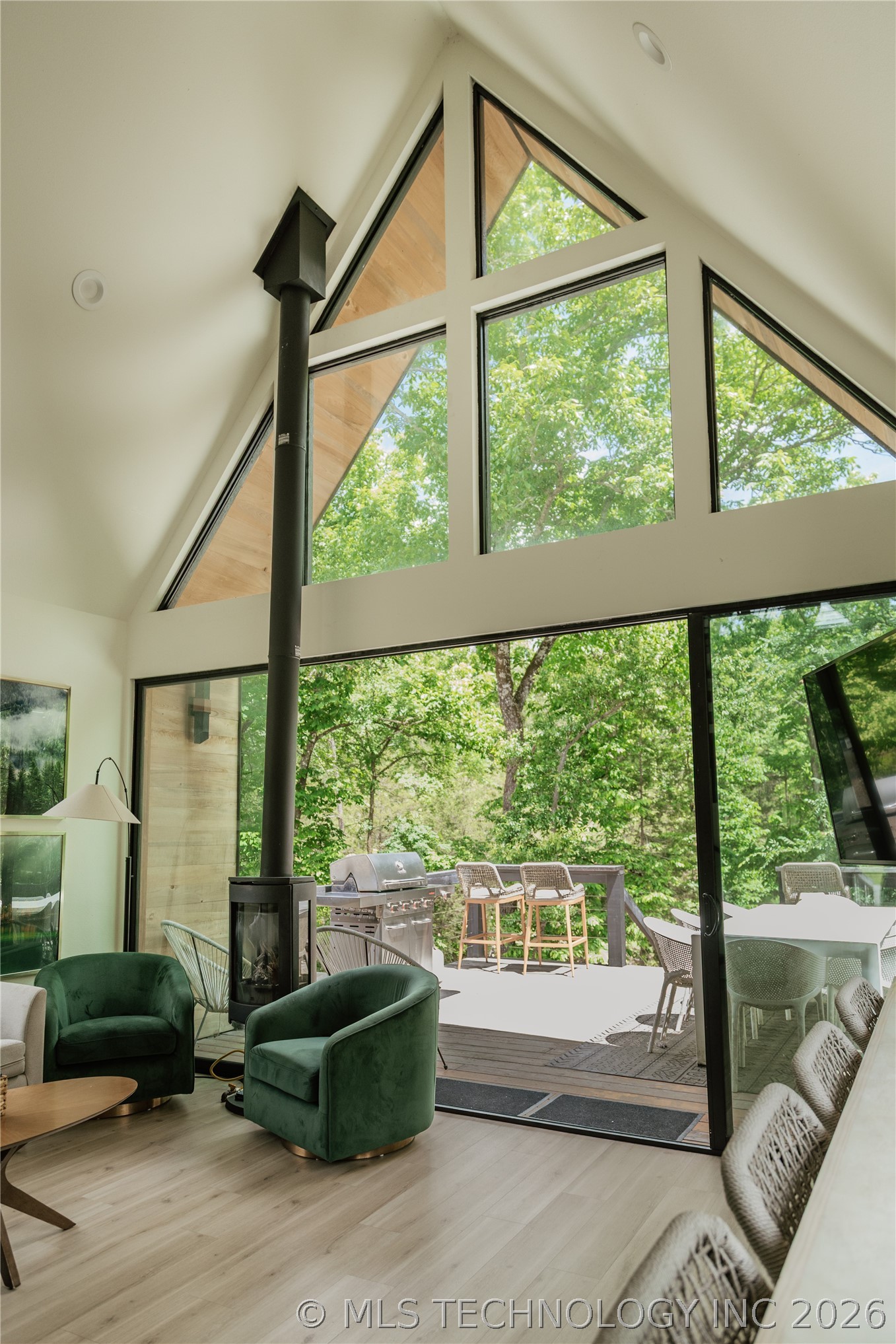 207 Lookout Pines Broken Bow OK 74728