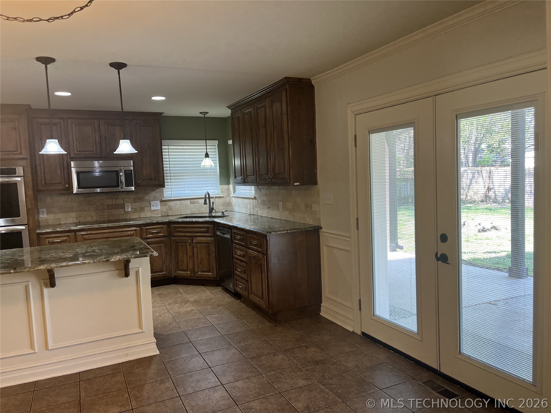 8306 S Joshua Avenue Broken Arrow OK 74011