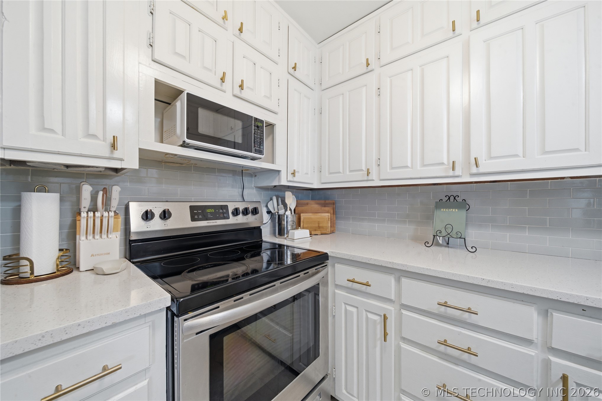 318 E Maple Street Skiatook OK 74070