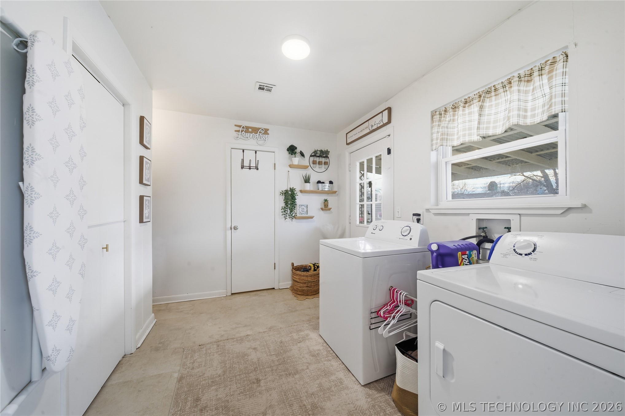 318 E Maple Street Skiatook OK 74070