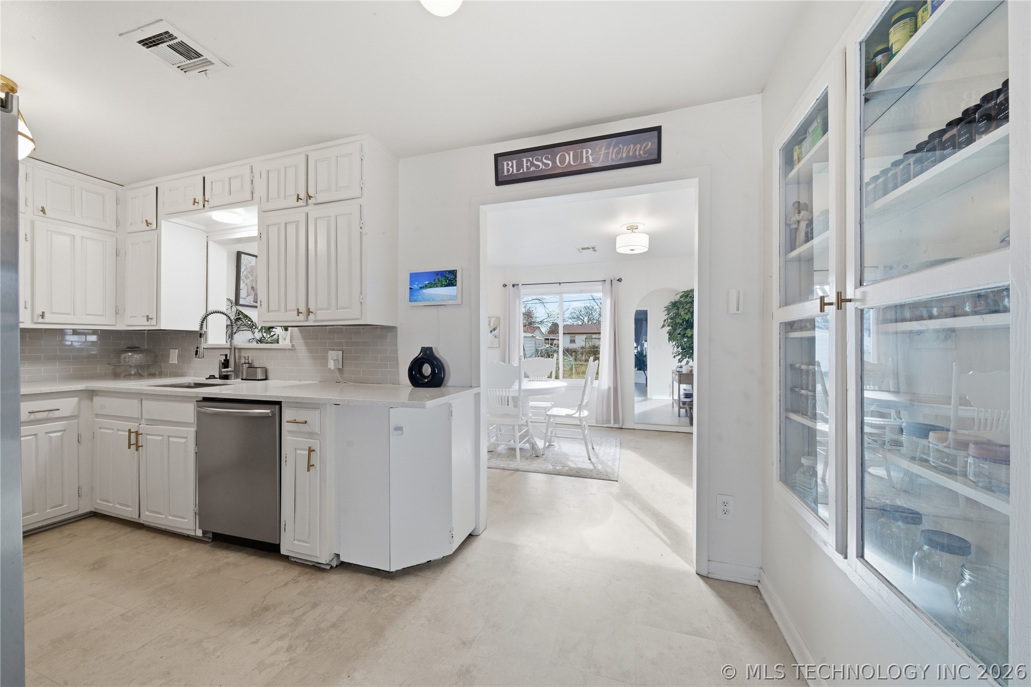 318 E Maple Street Skiatook OK 74070