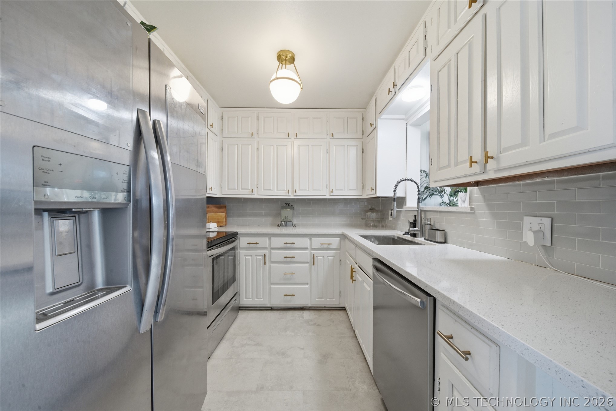 318 E Maple Street Skiatook OK 74070