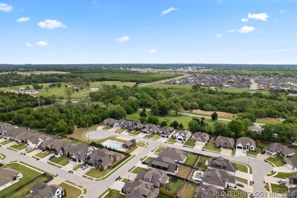 6621 S Palm Avenue Broken Arrow OK 74011