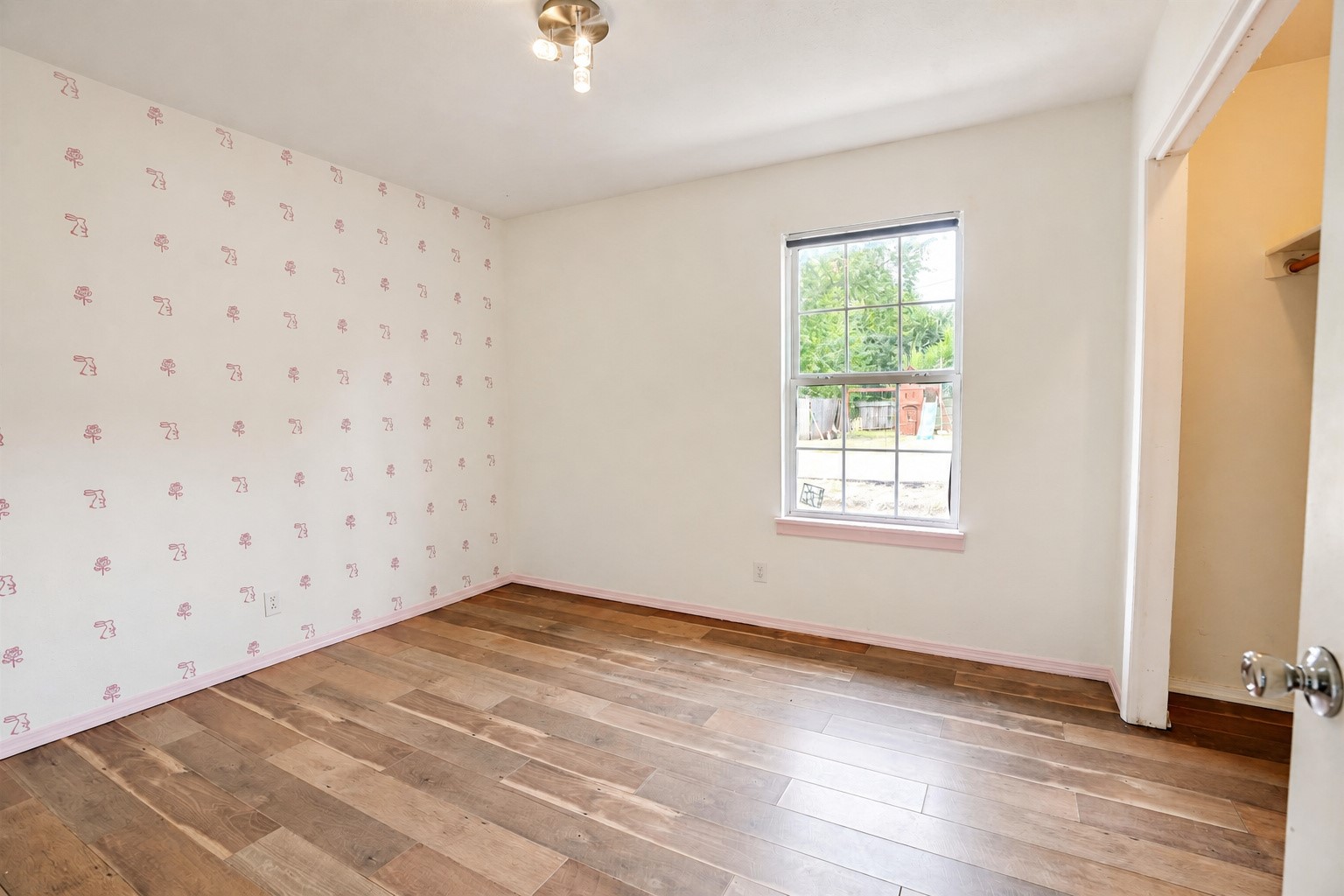 300 N 2nd Street Sperry OK 74073