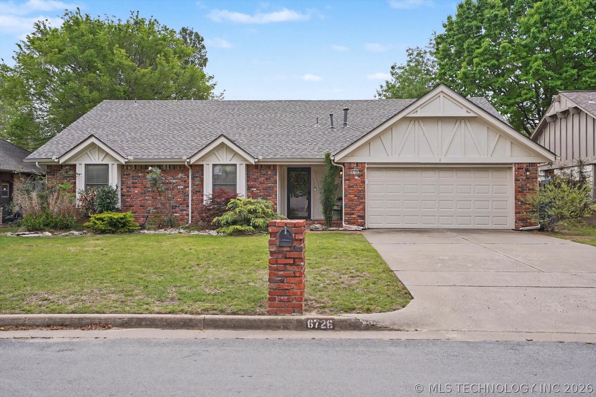 6726 E 100 Place Tulsa OK 74133