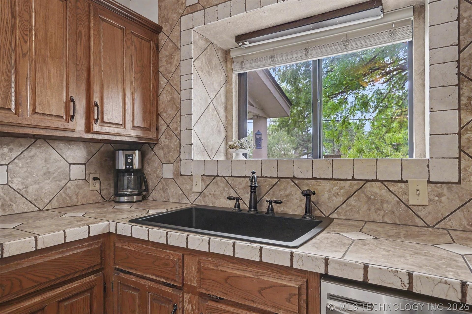6726 E 100 Place Tulsa OK 74133