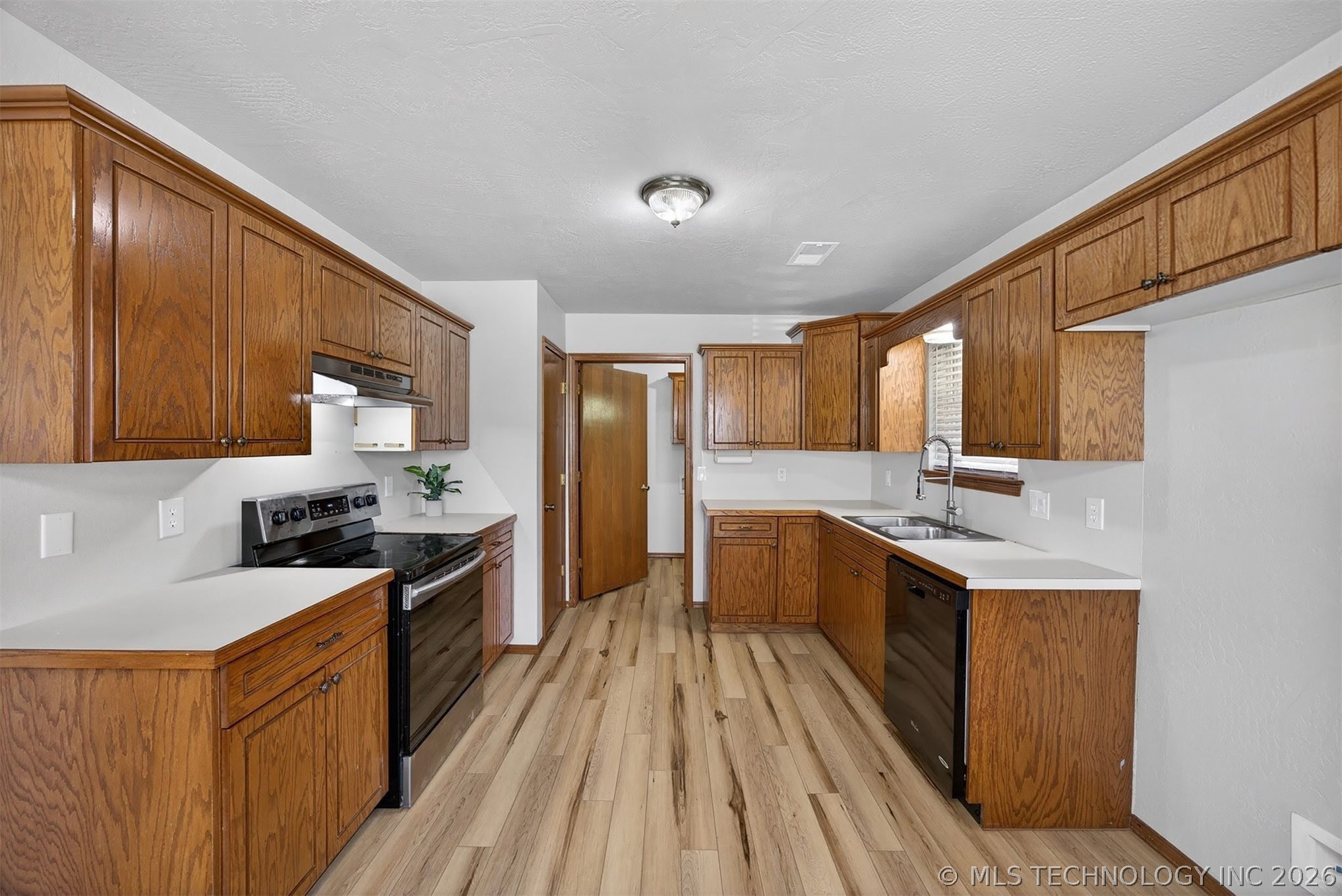 1811 Revard Avenue Pawhuska OK 74056