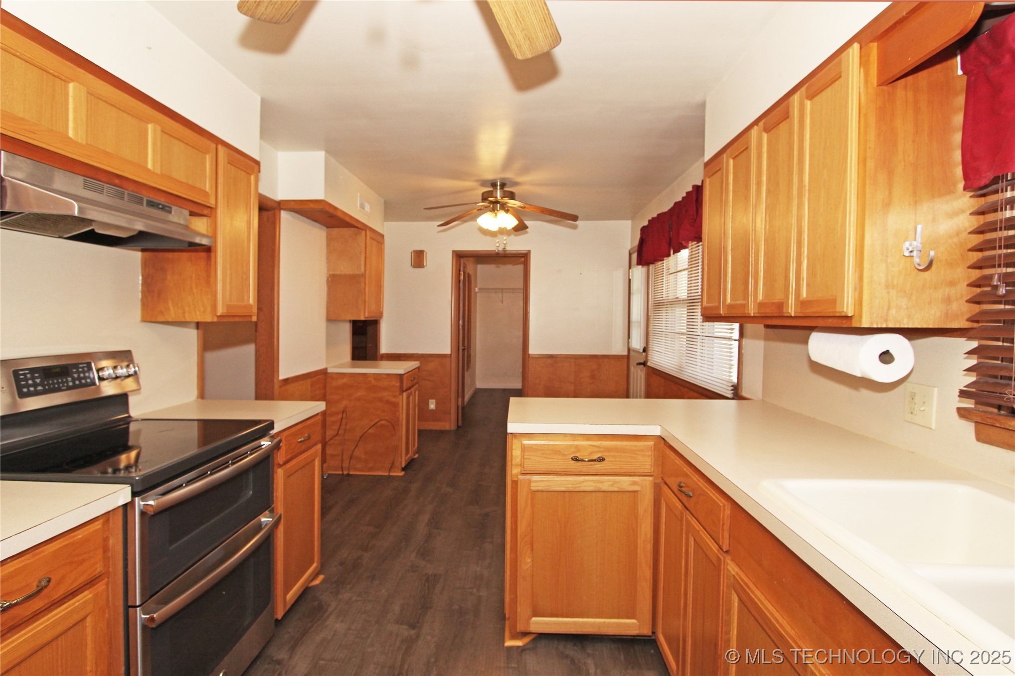 912 W Shawnee Avenue Nowata OK 74048