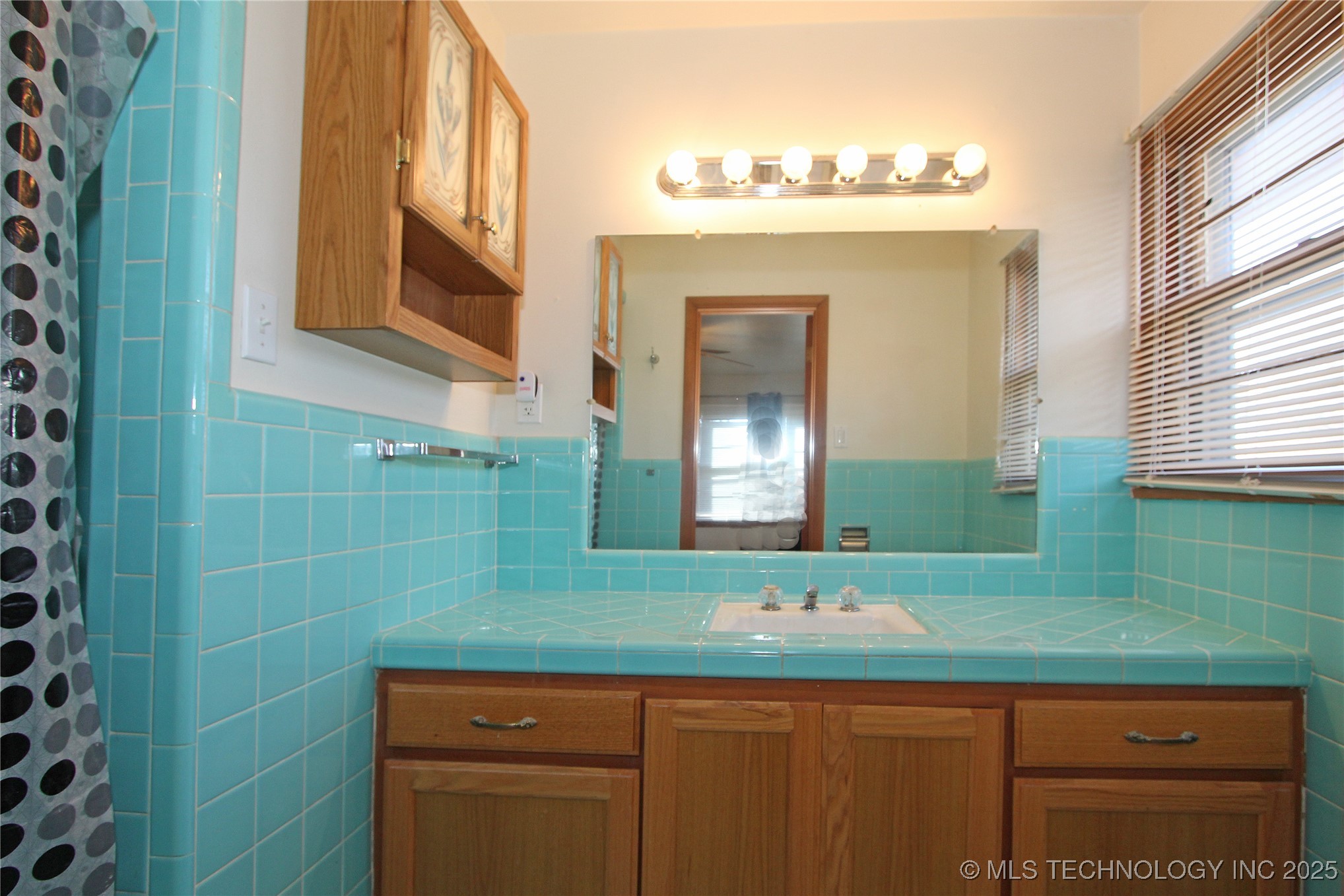 912 W Shawnee Avenue Nowata OK 74048