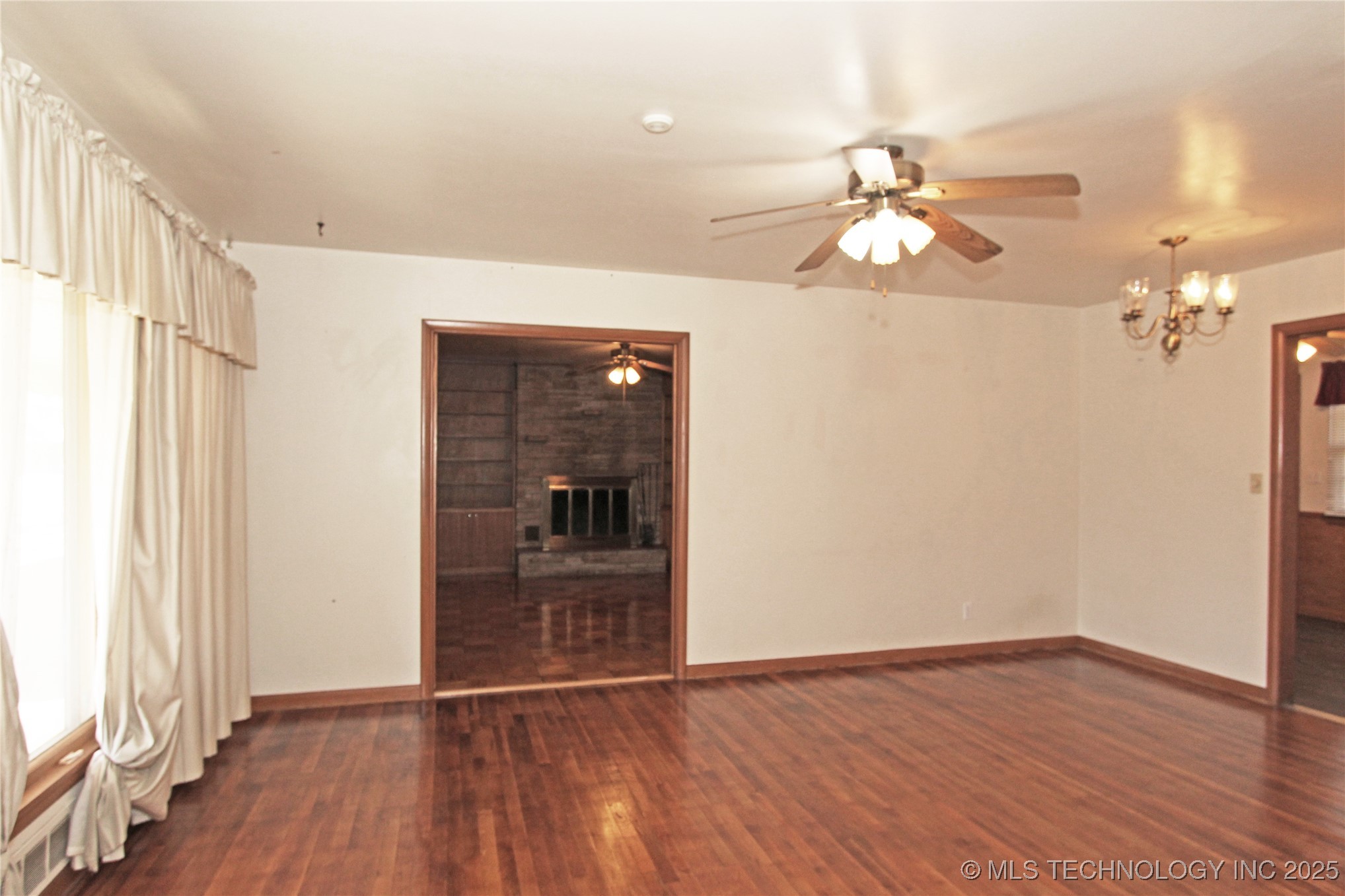 912 W Shawnee Avenue Nowata OK 74048