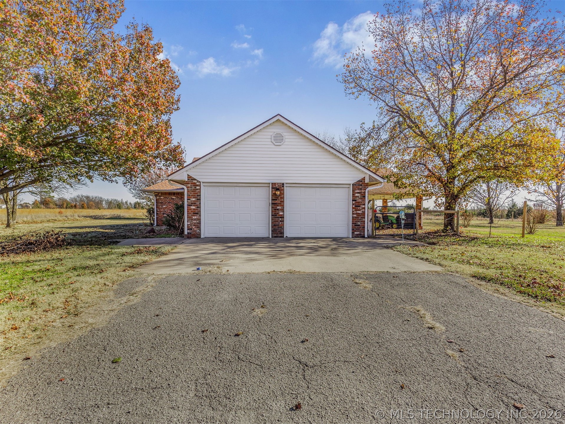 2201 W Main Street Henryetta OK 74437