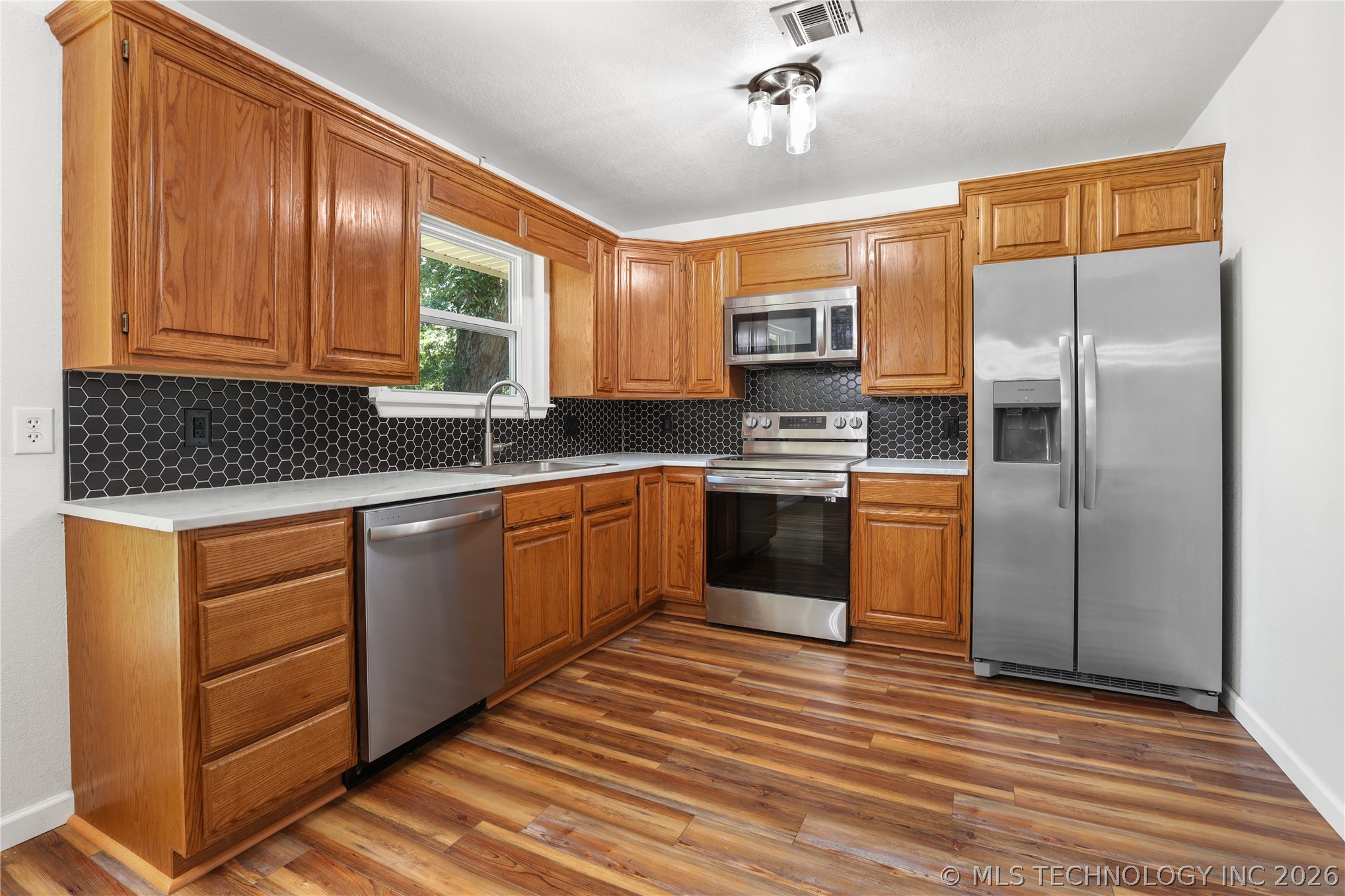 485 S Maple Street Oologah OK 74053