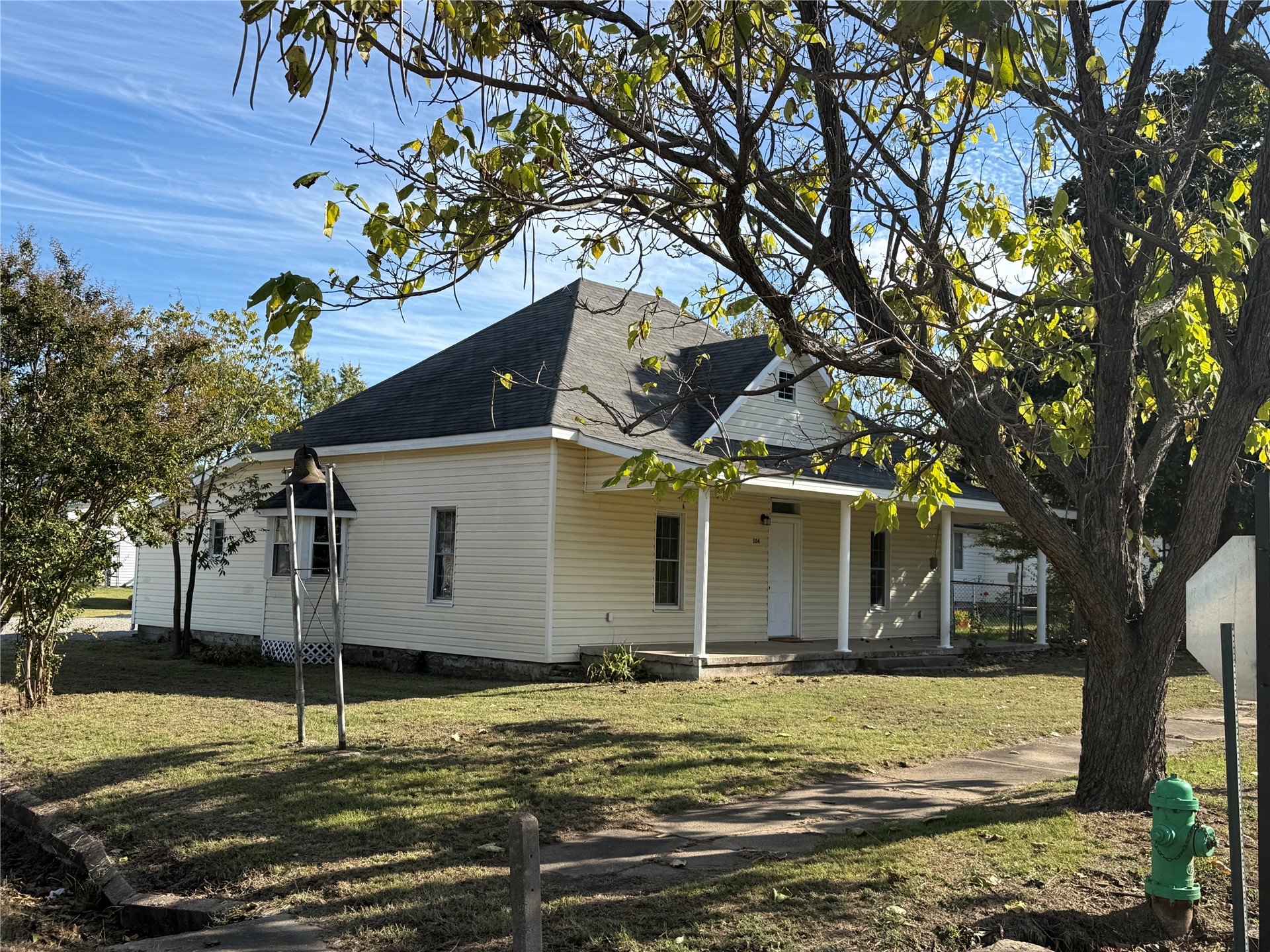 504 SW 1st Street Checotah OK 74426