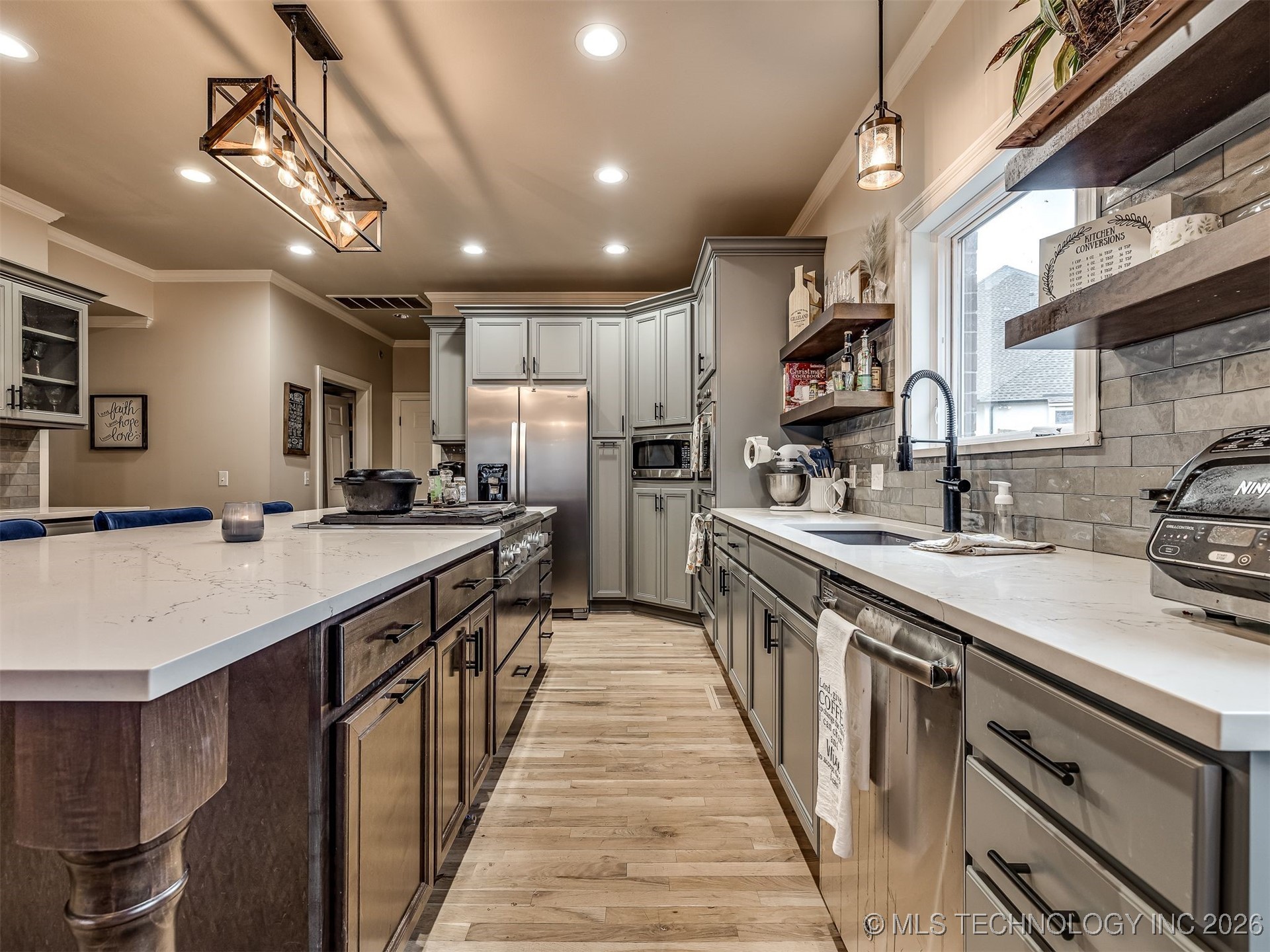 6301 S 5th Avenue Broken Arrow OK 74011