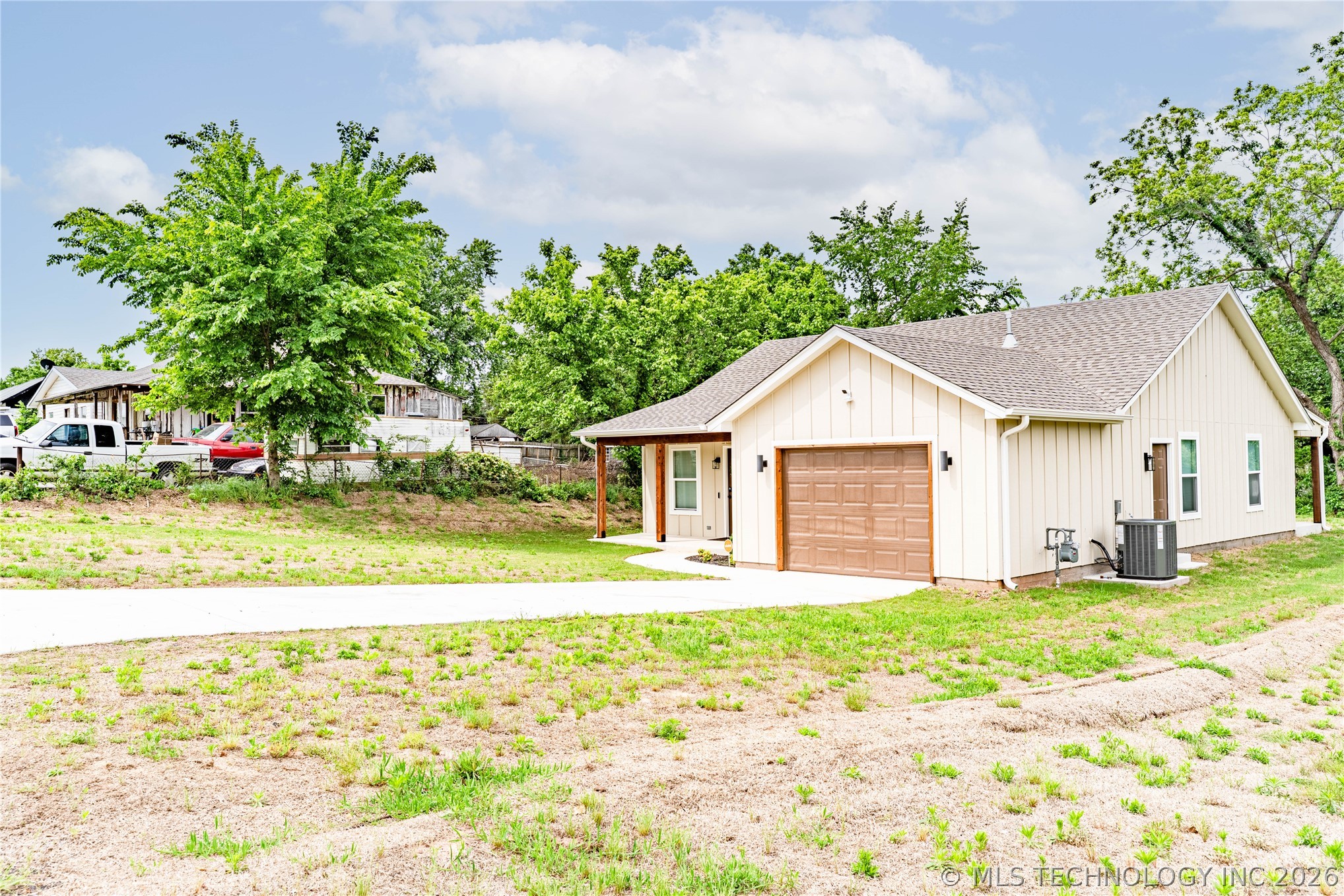 1602 S Hickory Street Bristow OK 74010