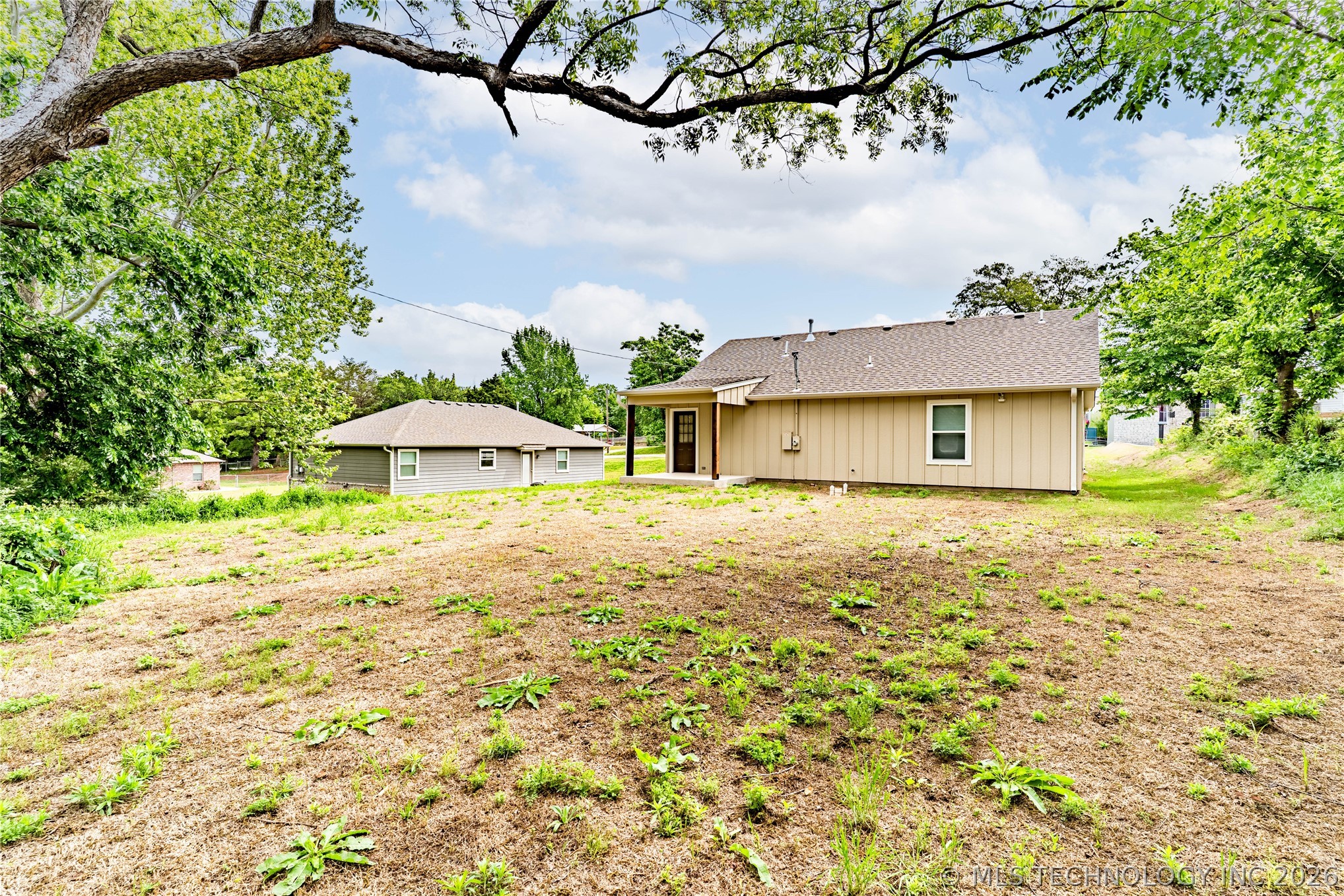 1602 S Hickory Street Bristow OK 74010