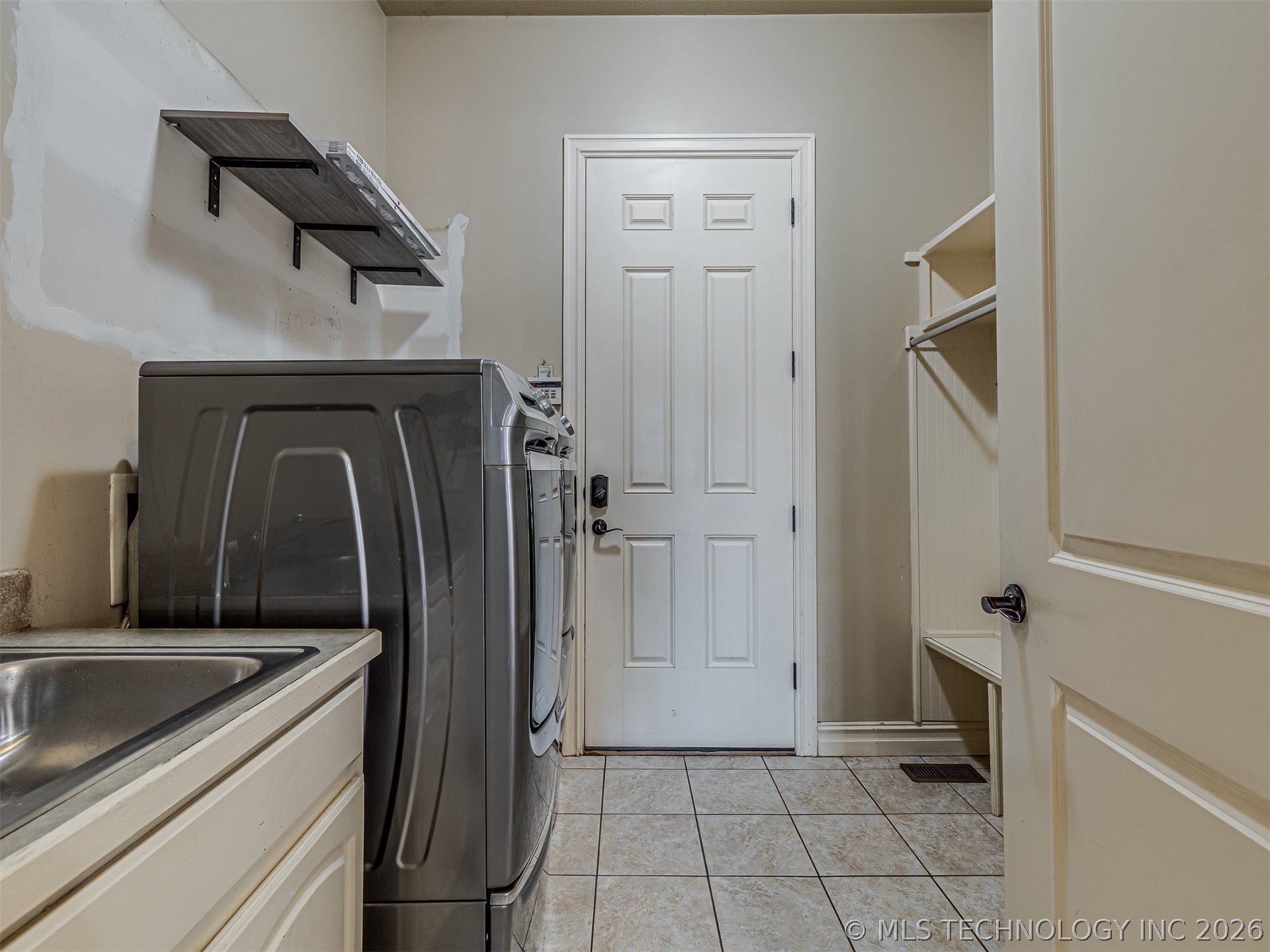 10524 S 91st Eastavenue Tulsa OK 74133