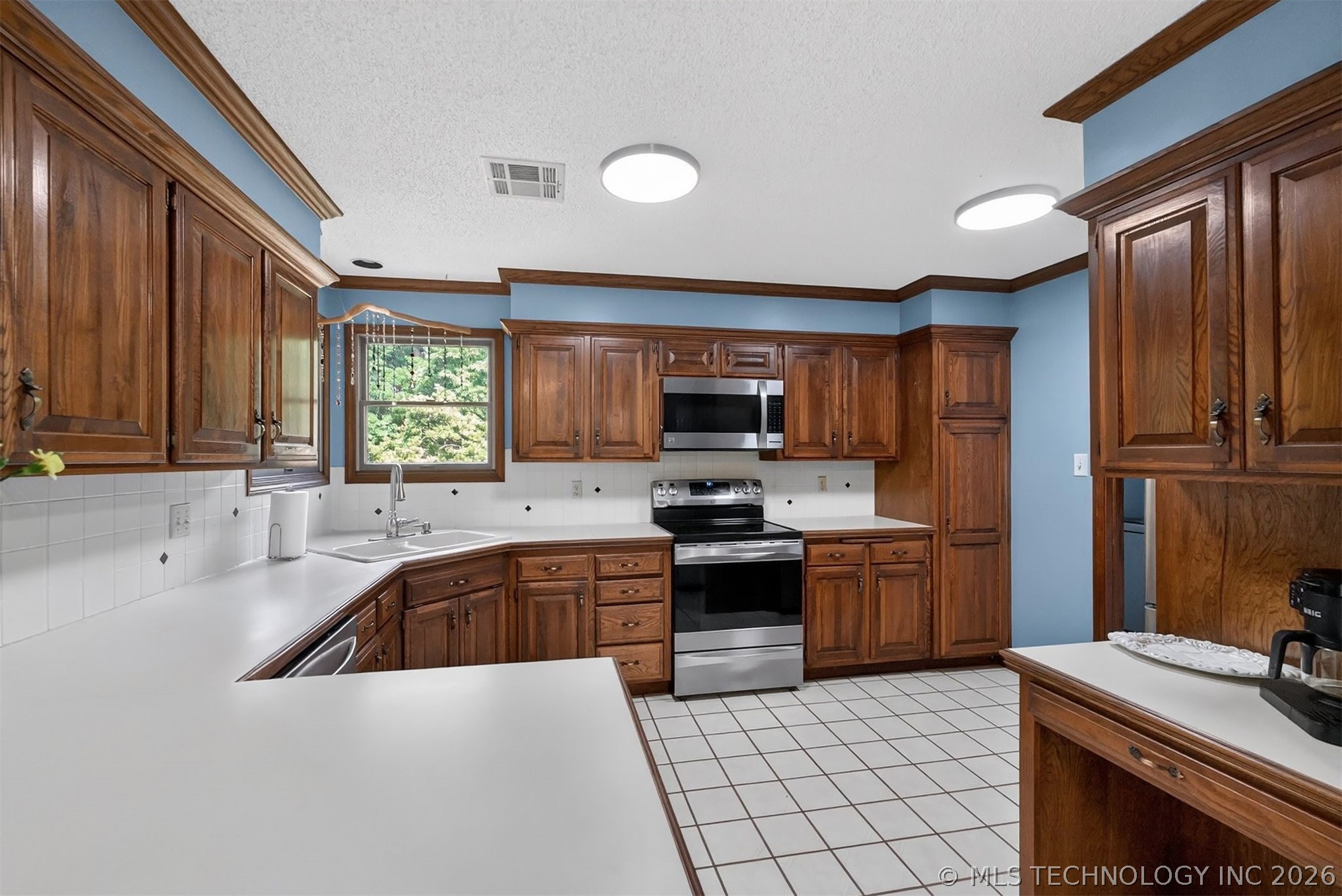 2917 Greenwood Court Bartlesville OK 74006